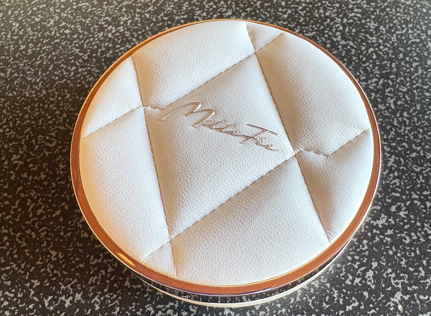 ラディアントセラムクッション/MilleFée/クッションファンデーションを使ったクチコミ(2枚目)