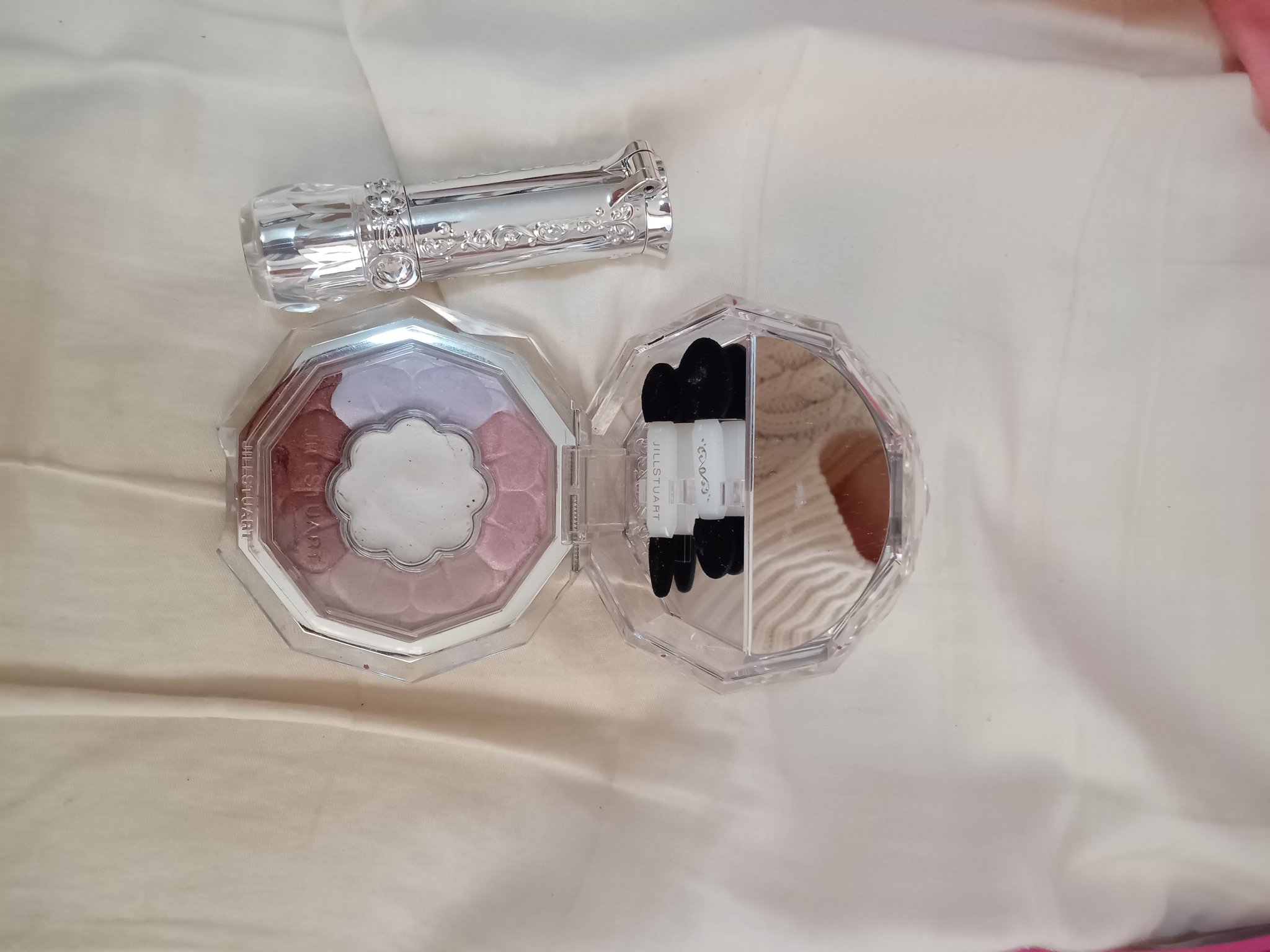 ジルスチュアート　リップブロッサム グロウ 21 burgundy dahlia/JILL STUART/口紅を使ったクチコミ（1枚目）