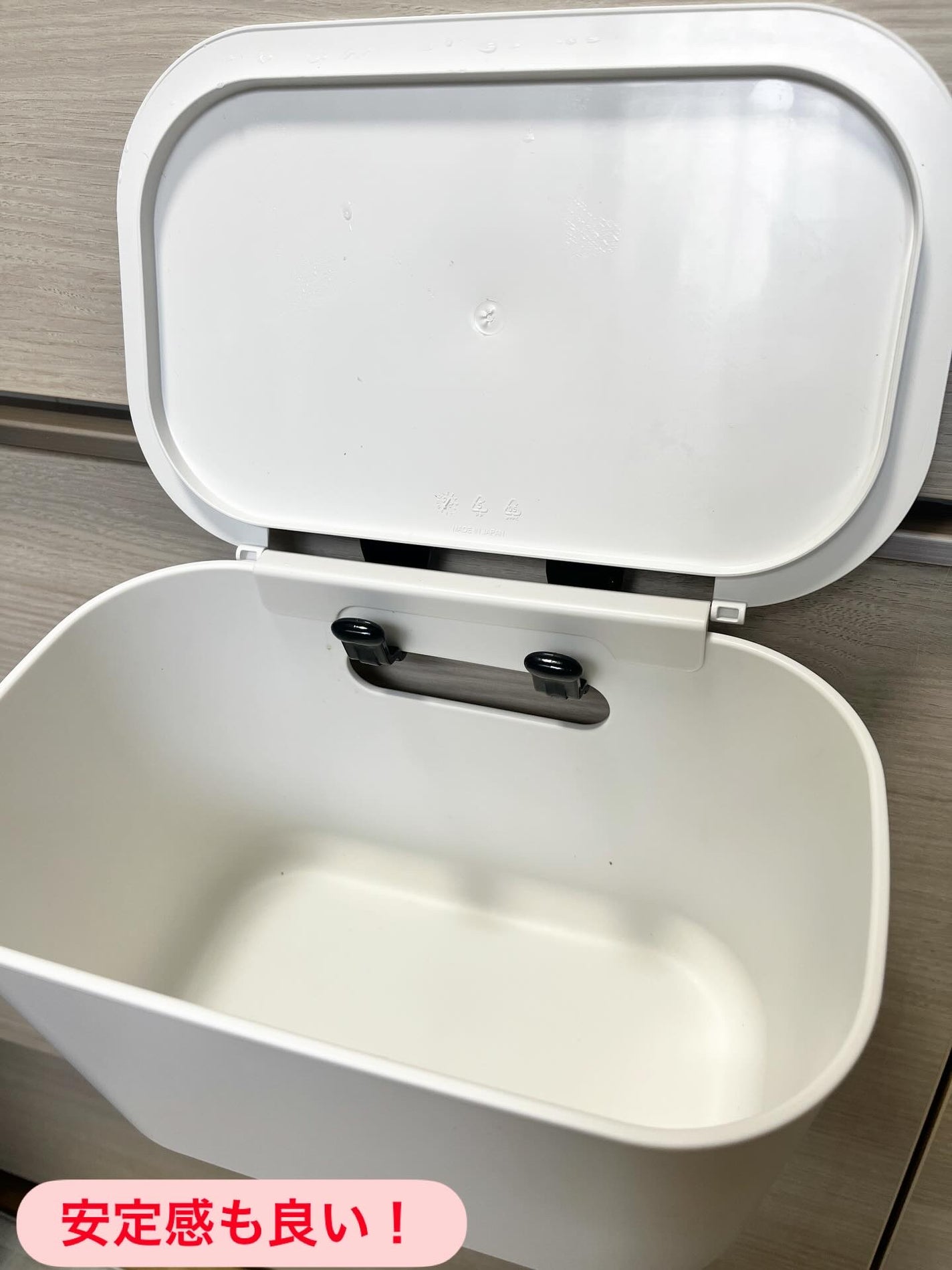 ひとりコスメ部 フォロバ100 on LIPS 「無印の蓋付きのケースを、照して使いたくて、無印のステンレス上で..」(5枚目)