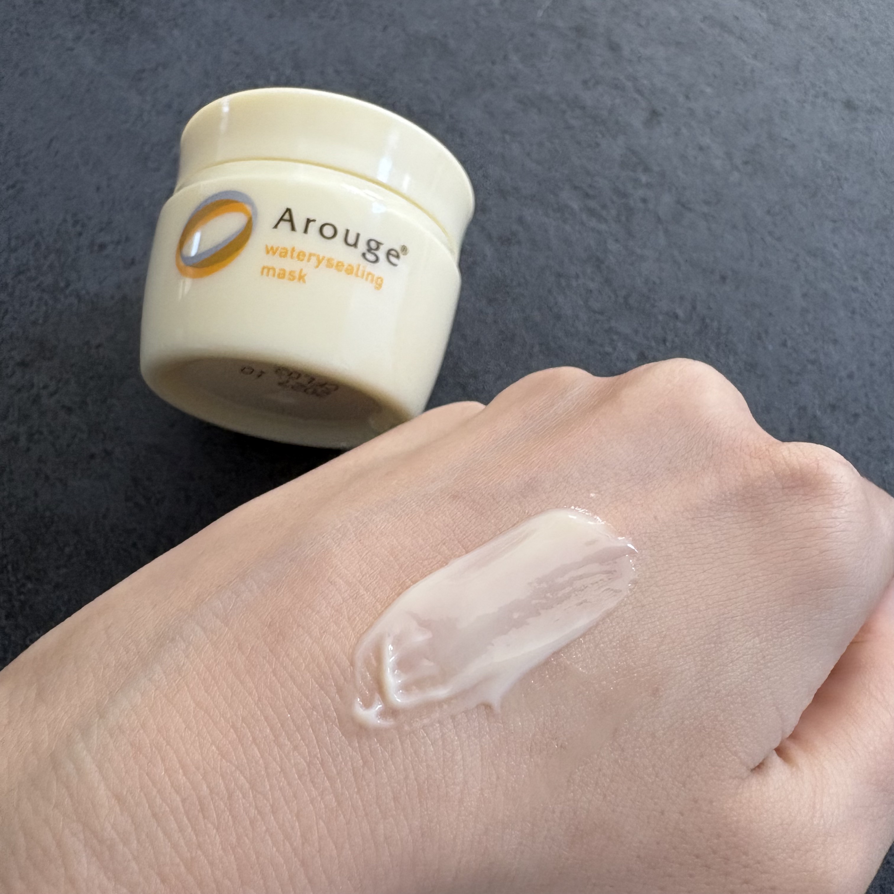 ウォータリーシーリングマスク｜アルージェの辛口レビュー