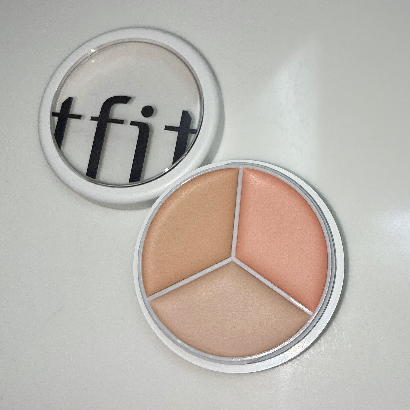 カバーアッププロコンシーラー/TFIT/パレットコンシーラーを使ったクチコミ(2枚目)