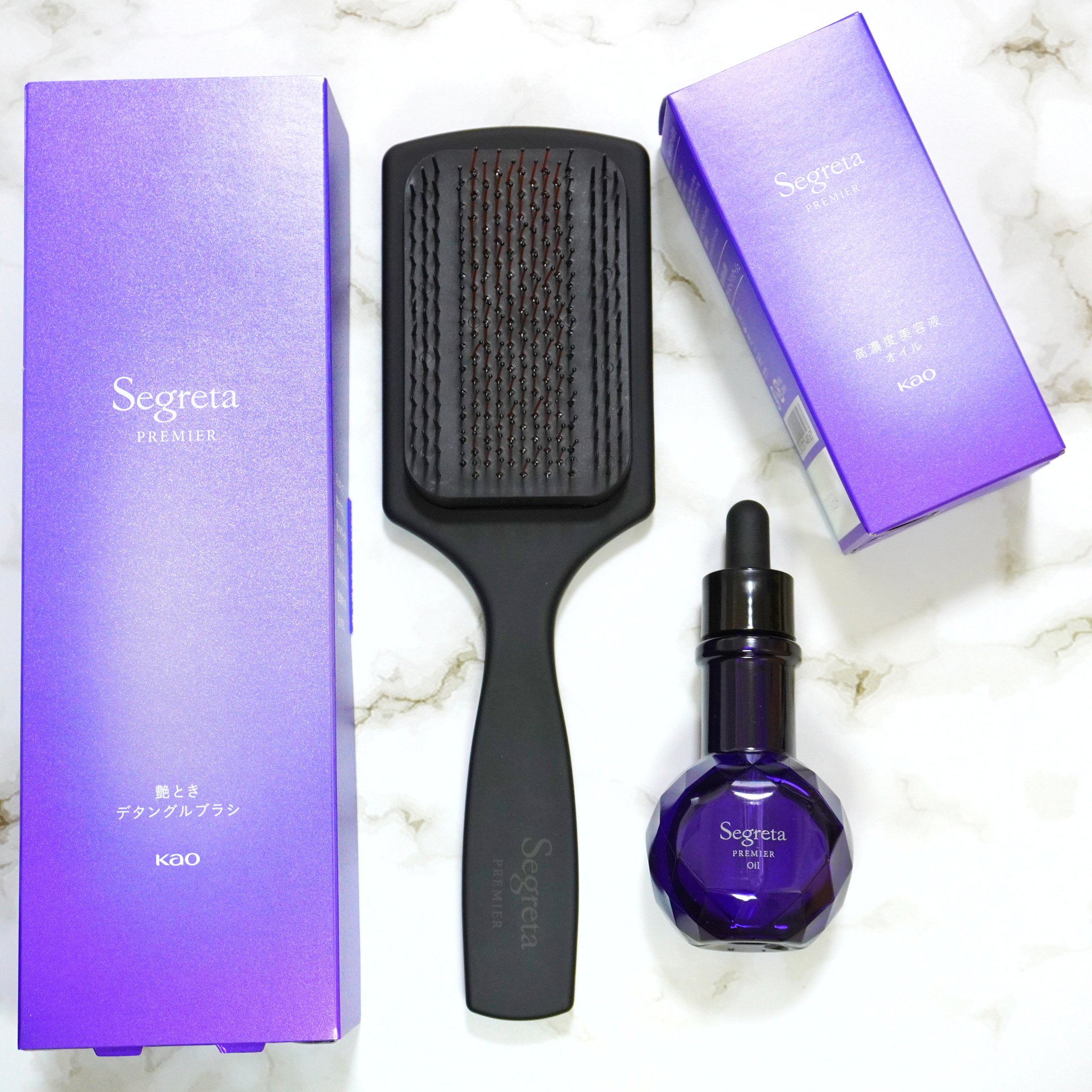 セグレタ セグレタ プレミア 艶ときデタングルブラシのクチコミ「＿＿＿＿＿＿＿＿＿＿＿＿

●艶ときデタングルブラシ●

ひととかしで絡まずするり。髪に艶やか.....」（1枚目）