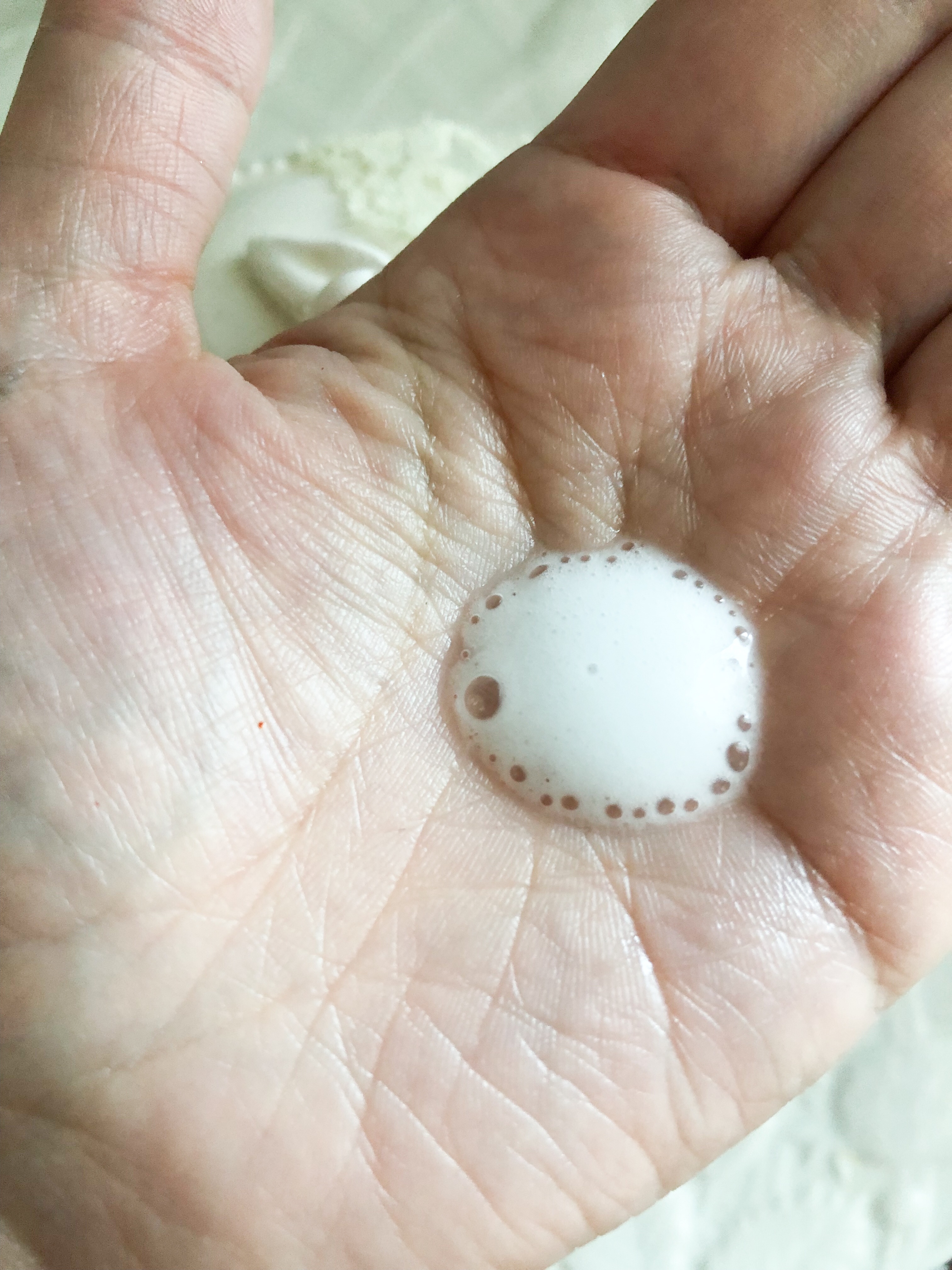 アネラホワイト/ANELA WHITE/美容液を使ったクチコミ（3枚目）