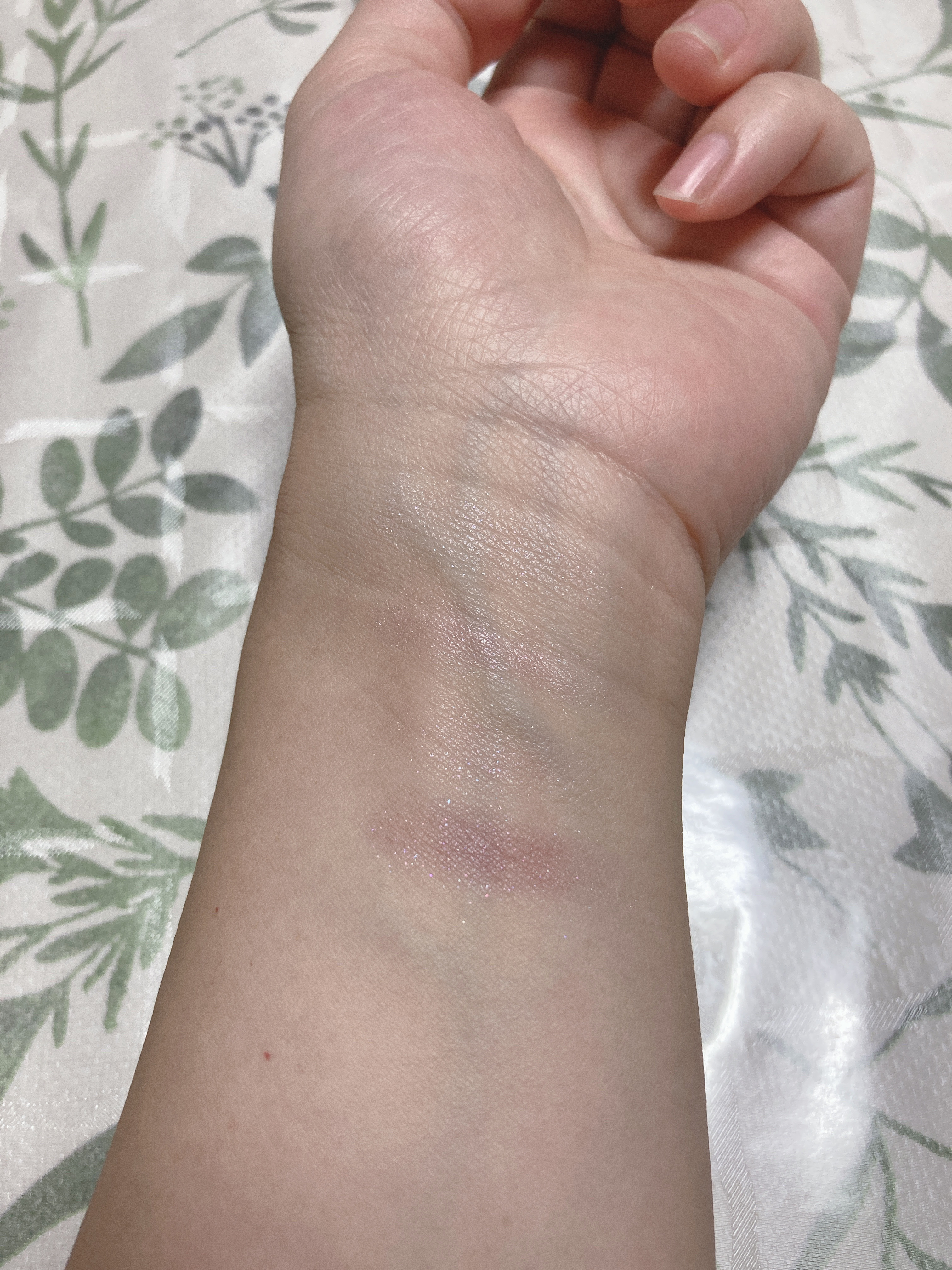 シルキースフレアイズ/キャンメイク/アイシャドウパレットを使ったクチコミ（2枚目）