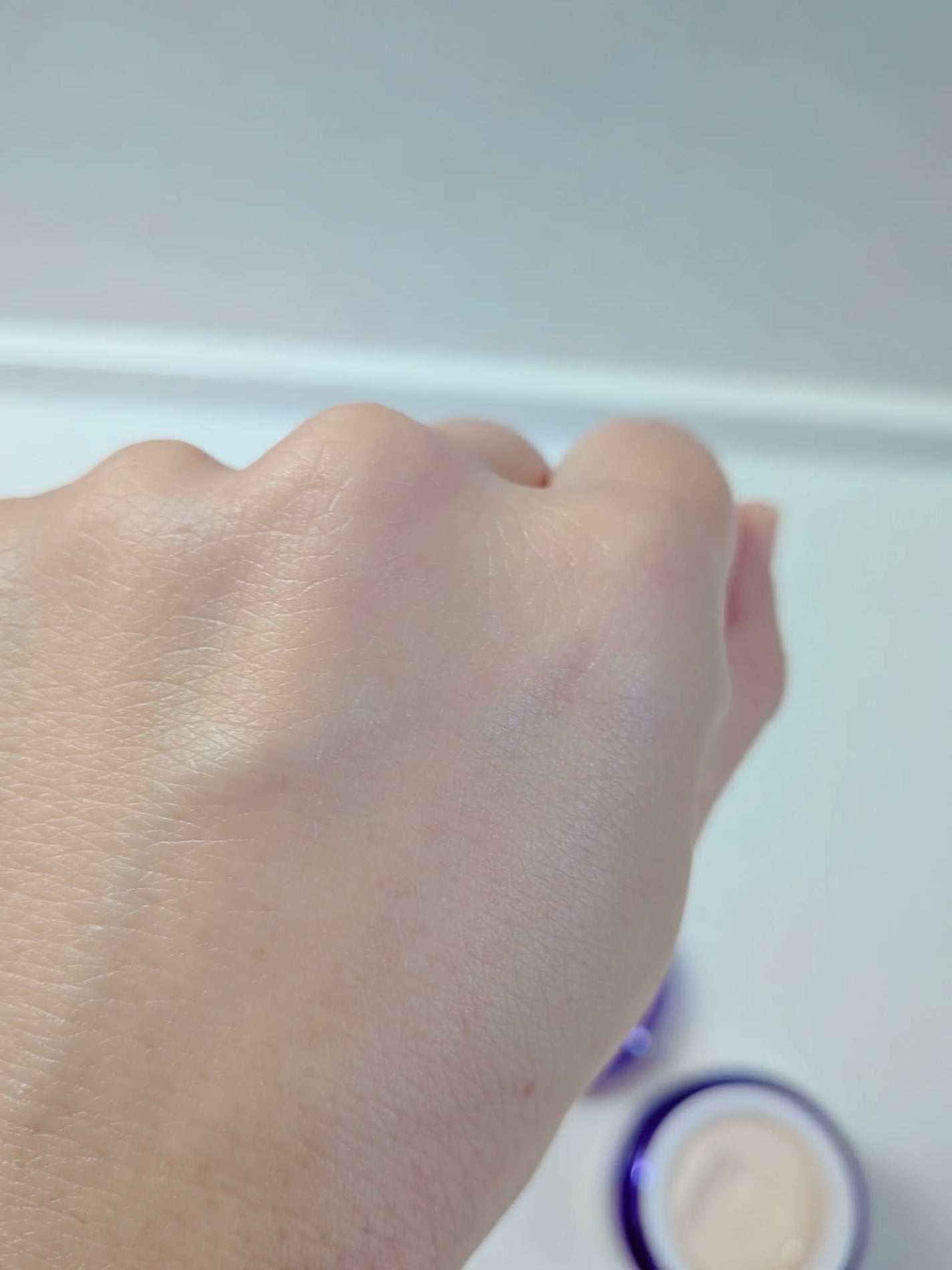 葉山はなび on LIPS 「バイオヒールボプロバイオダーム3Dリフティングクリームを最近使..」(4枚目)