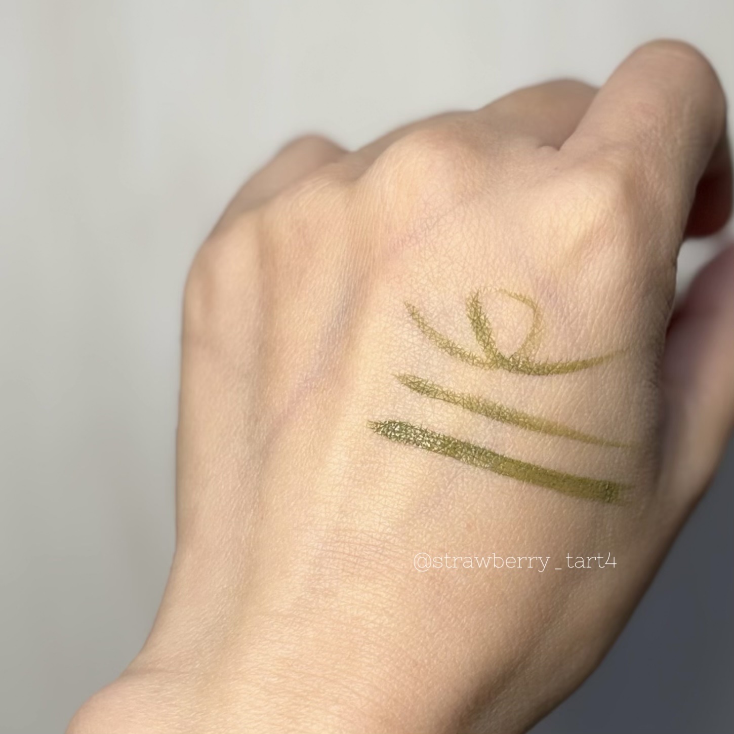 シルキーリキッドアイライナーWP/D-UP/リキッドアイライナーを使ったクチコミ（2枚目）