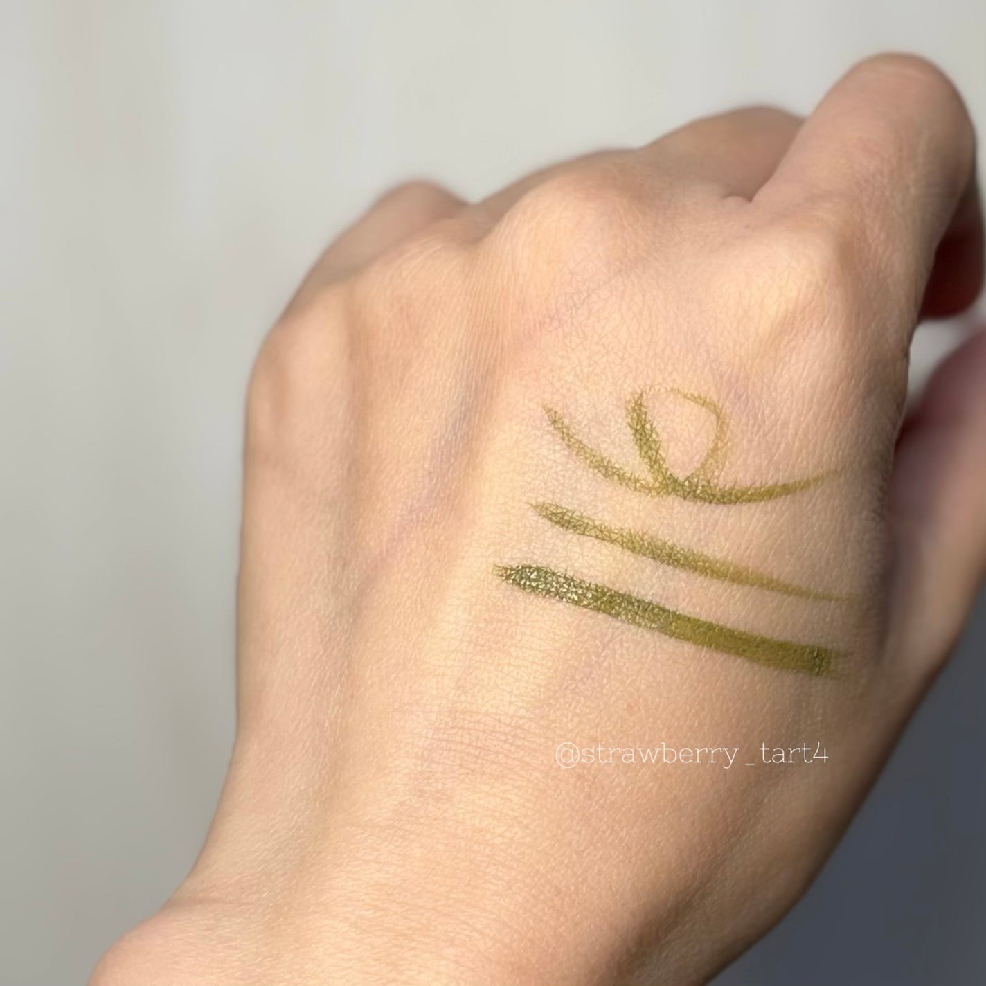 シルキーリキッドアイライナーWP/D-UP/リキッドアイライナーを使ったクチコミ(2枚目)