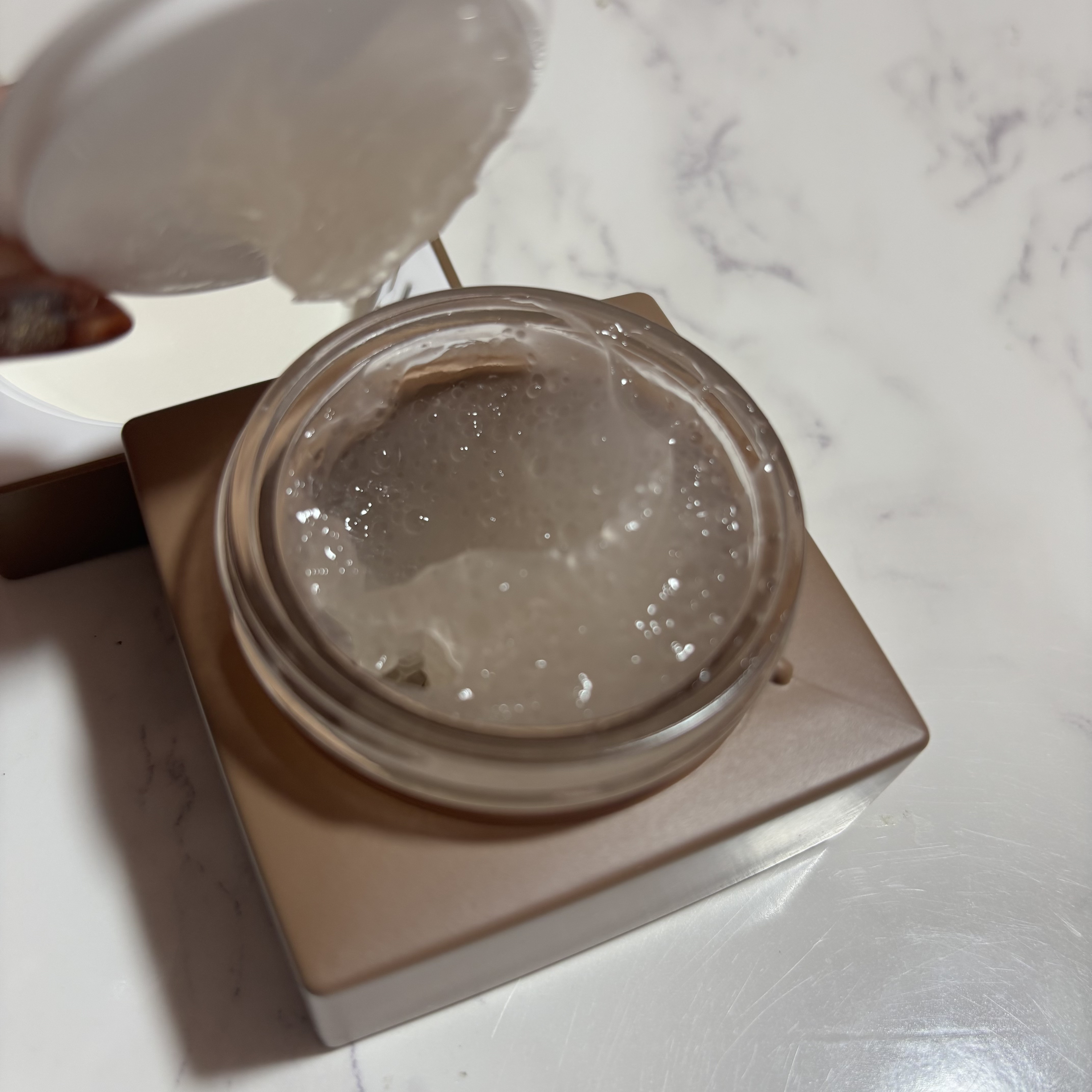 フローリフティングラッピングクリーム/koy/フェイスクリームを使ったクチコミ（2枚目）