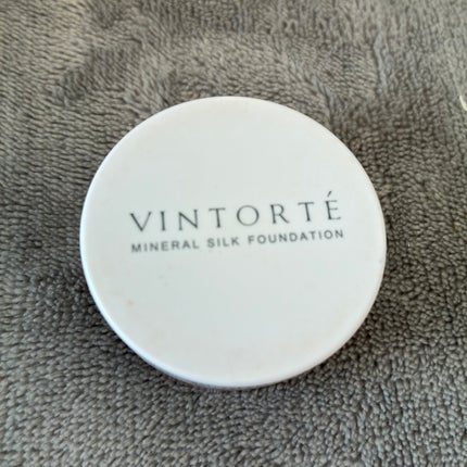 ミネラルシルクファンデーション(ケース・パフ付) ハイライトベージュ/ヴァントルテ/パウダーファンデーションの画像
