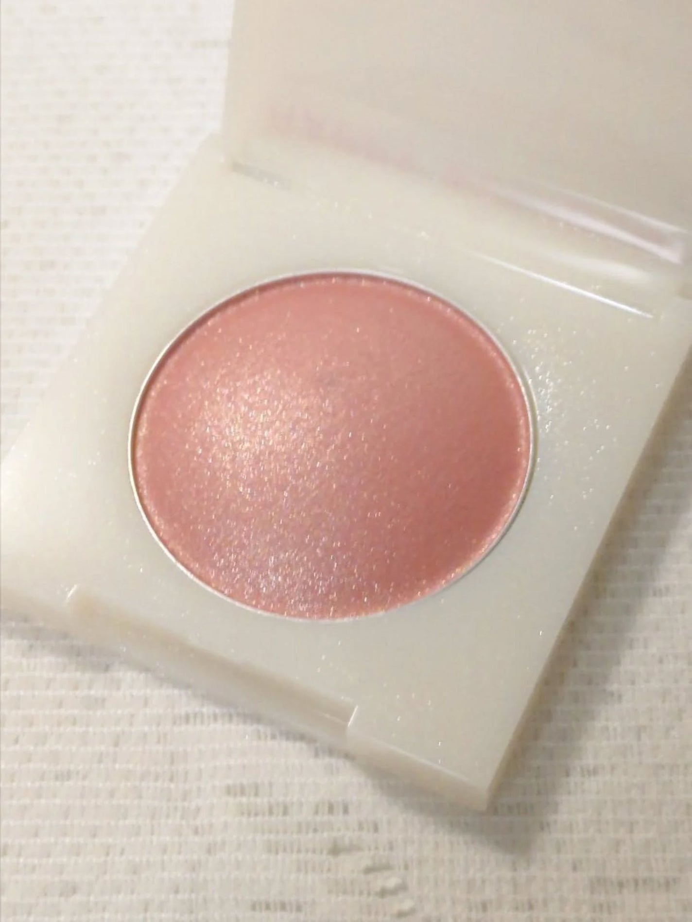 セルヴォーク ルミナスドーム ブラッシュ/Celvoke/パウダーチークを使ったクチコミ(4枚目)