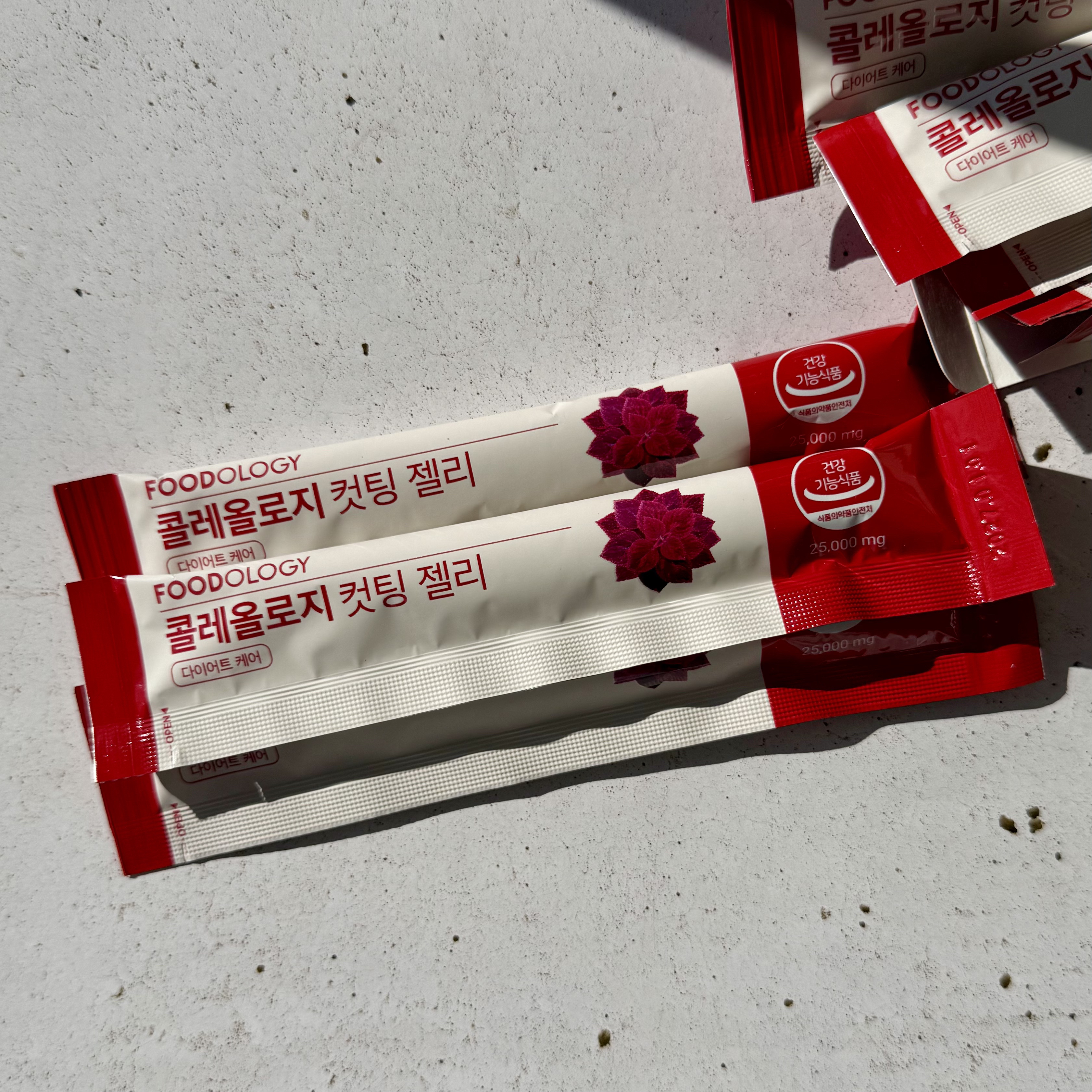 コレオロジーカットゼリー/FOODOLOGY/食品を使ったクチコミ（2枚目）