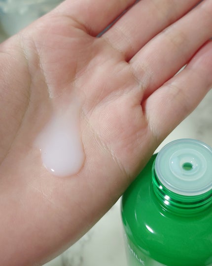 グリーンティー セラミド ミルク エッセンストナー/innisfree/化粧水を使ったクチコミ(3枚目)