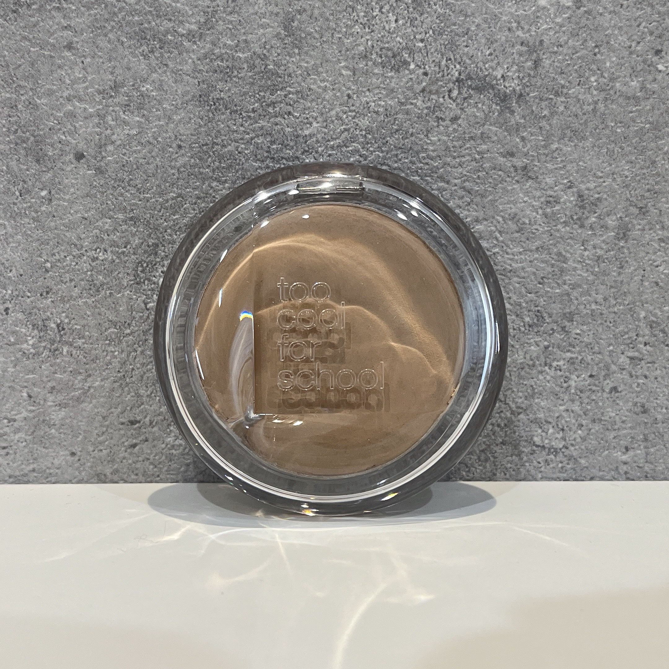 ヴェールドコントゥア/too cool for school/シェーディングを使ったクチコミ（2枚目）