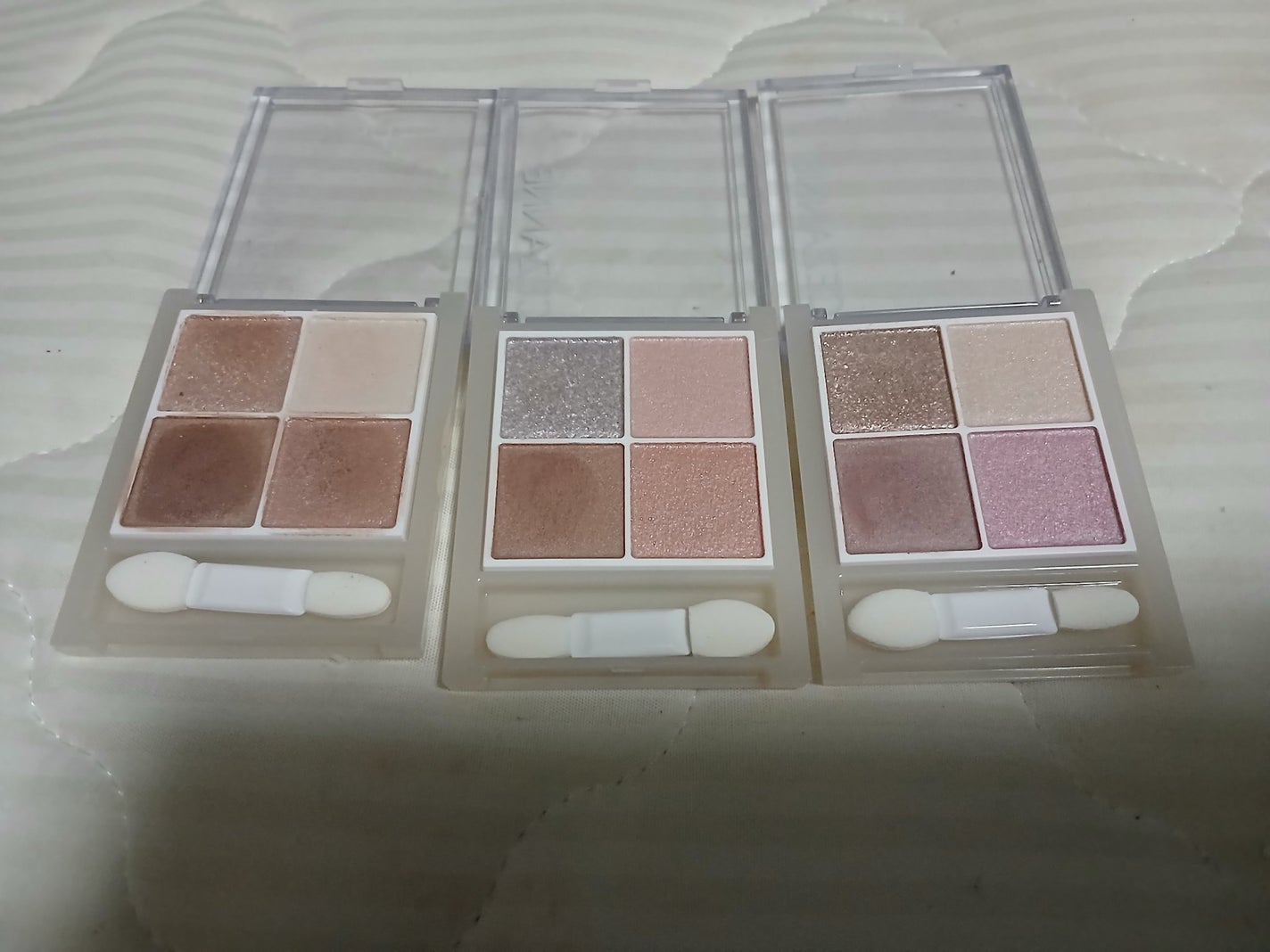 まゆ on LIPS 「淡いコスメ紹介✨今回は私が使った中でお気に入りの淡いコスメをご..」(1枚目)