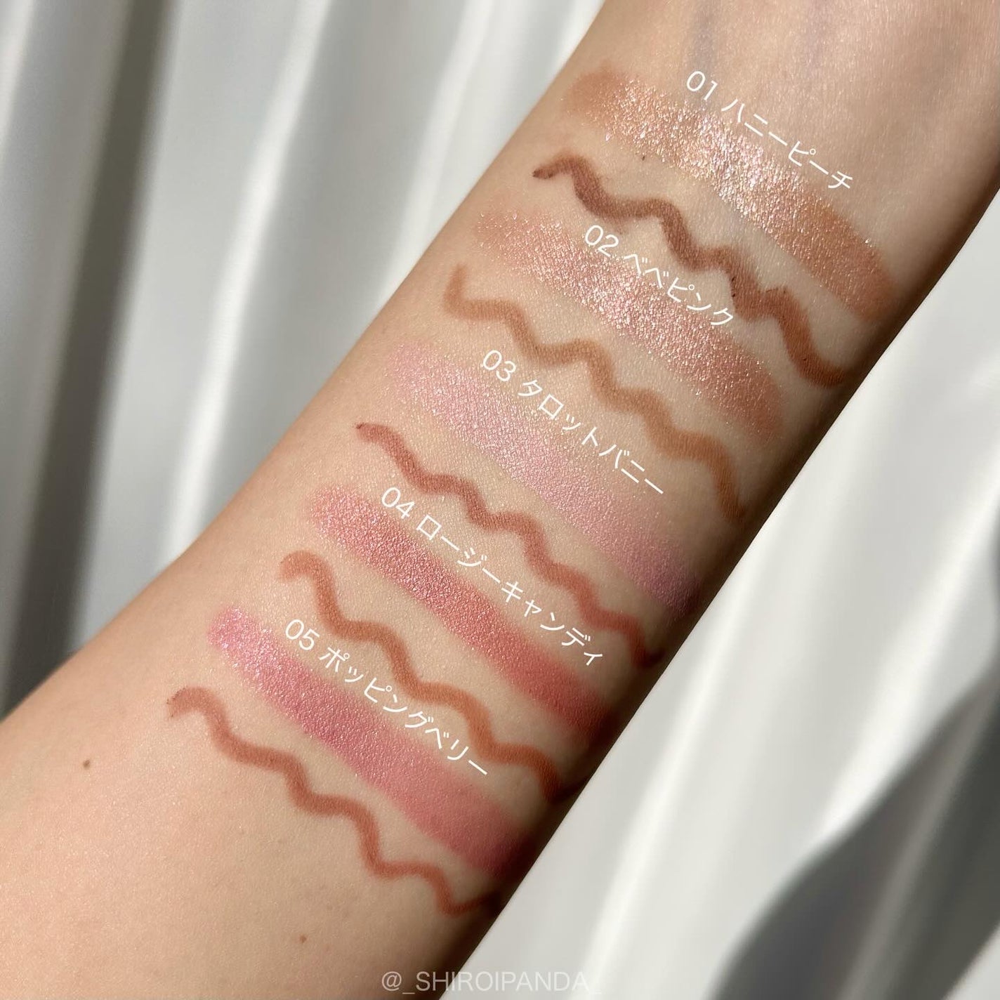 カラープレイデュアルライナー/2aN/スティックアイシャドウを使ったクチコミ(2枚目)