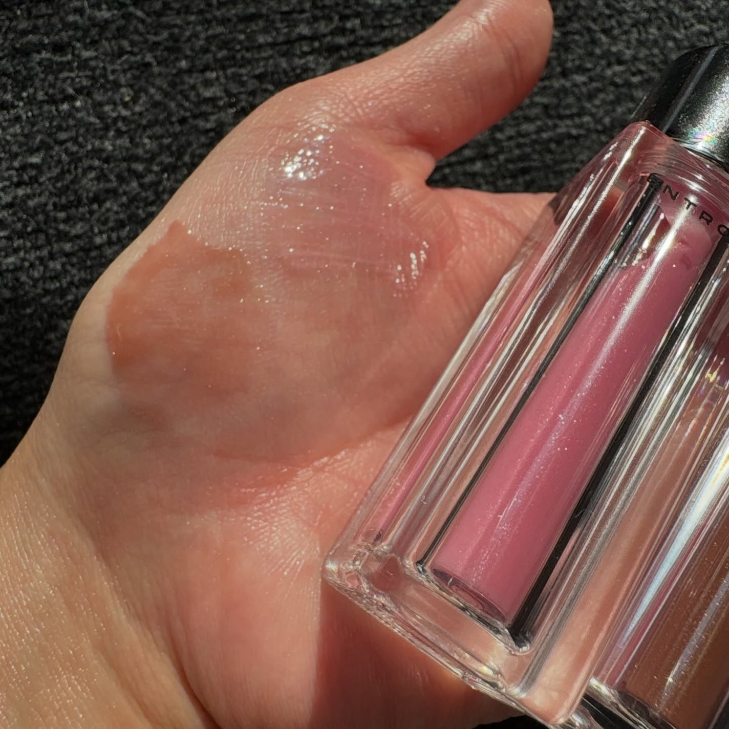 チュールグロス/ENTROPY/リップグロスを使ったクチコミ(4枚目)