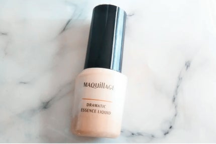 マキアージュ ドラマティックエッセンスリキッドのクチコミ「マキアージュドラマティックエッセンスリキッドオークル10
ESPRIQUEラスティング セラム.....」(1枚目)