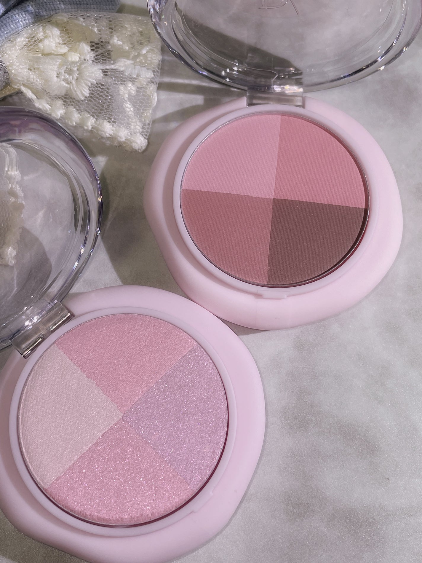 マルチクアッドシャドウ/dasique/パウダーアイシャドウを使ったクチコミ(4枚目)