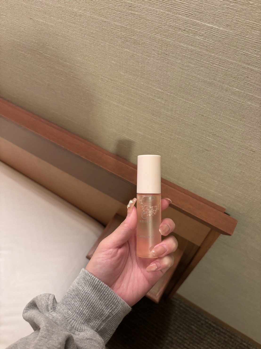 エッセンシャルセラム/emiru/美容液を使ったクチコミ（1枚目）