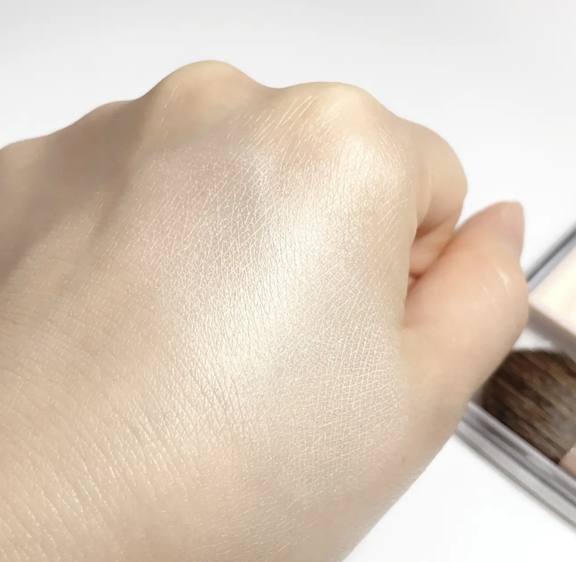 トーンフィルターハイライト/CEZANNE/パウダーハイライトを使ったクチコミ（2枚目）