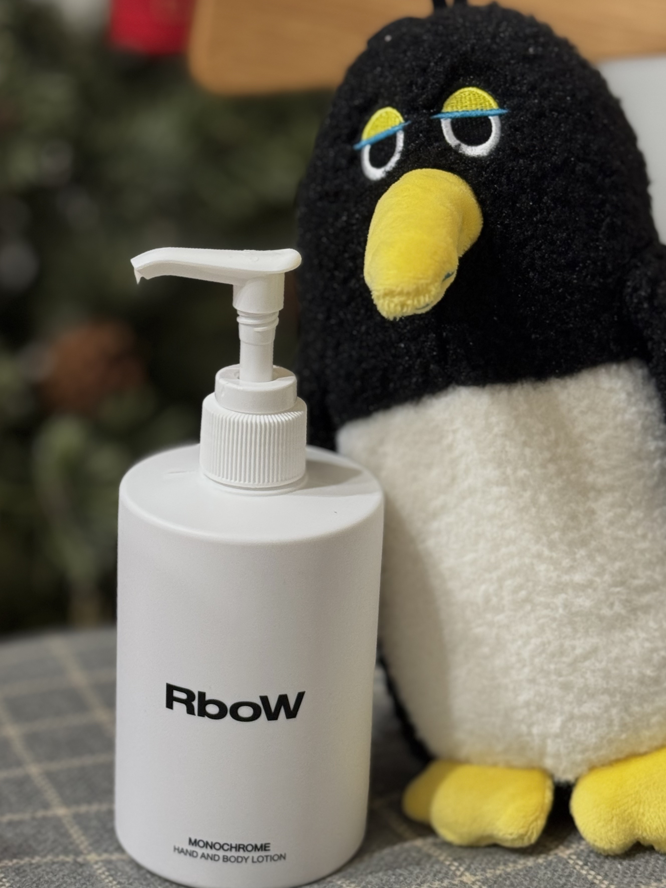 ハンドアンドボディローション - MONOCHROME/RboW/ボディローションを使ったクチコミ（3枚目）