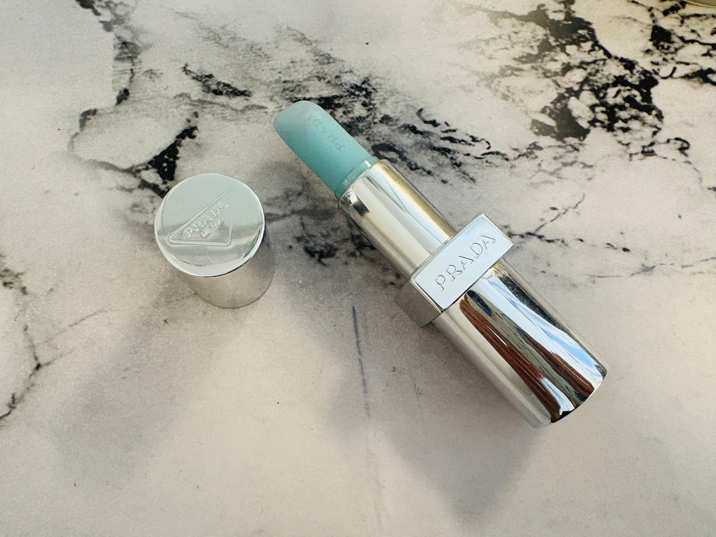 リップ バーム ブラッシング ケア/PRADA BEAUTY/リップバームを使ったクチコミ(1枚目)