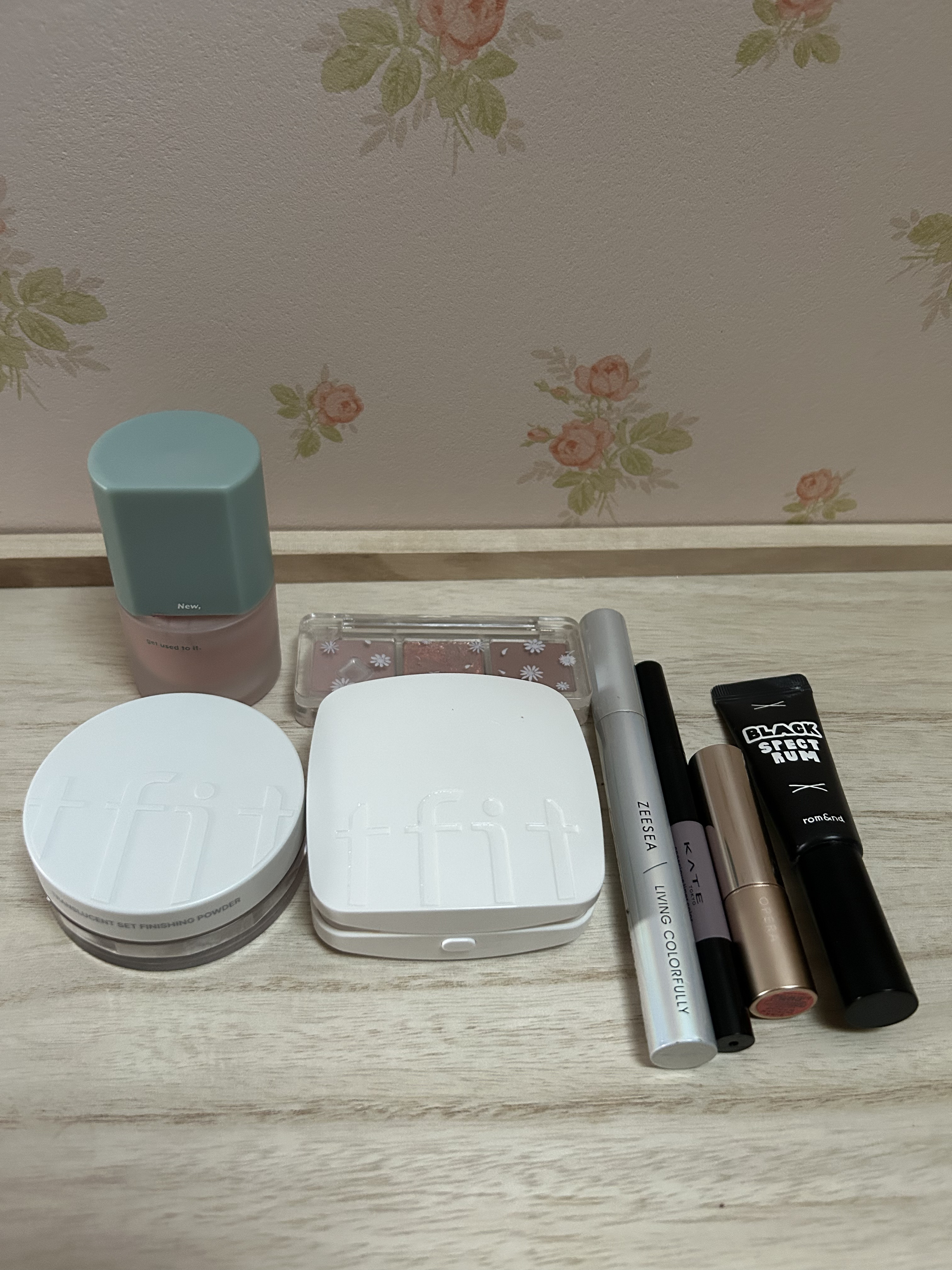 3色フローラアイパレット/LEEMEMBER/アイシャドウパレットを使ったクチコミ（1枚目）