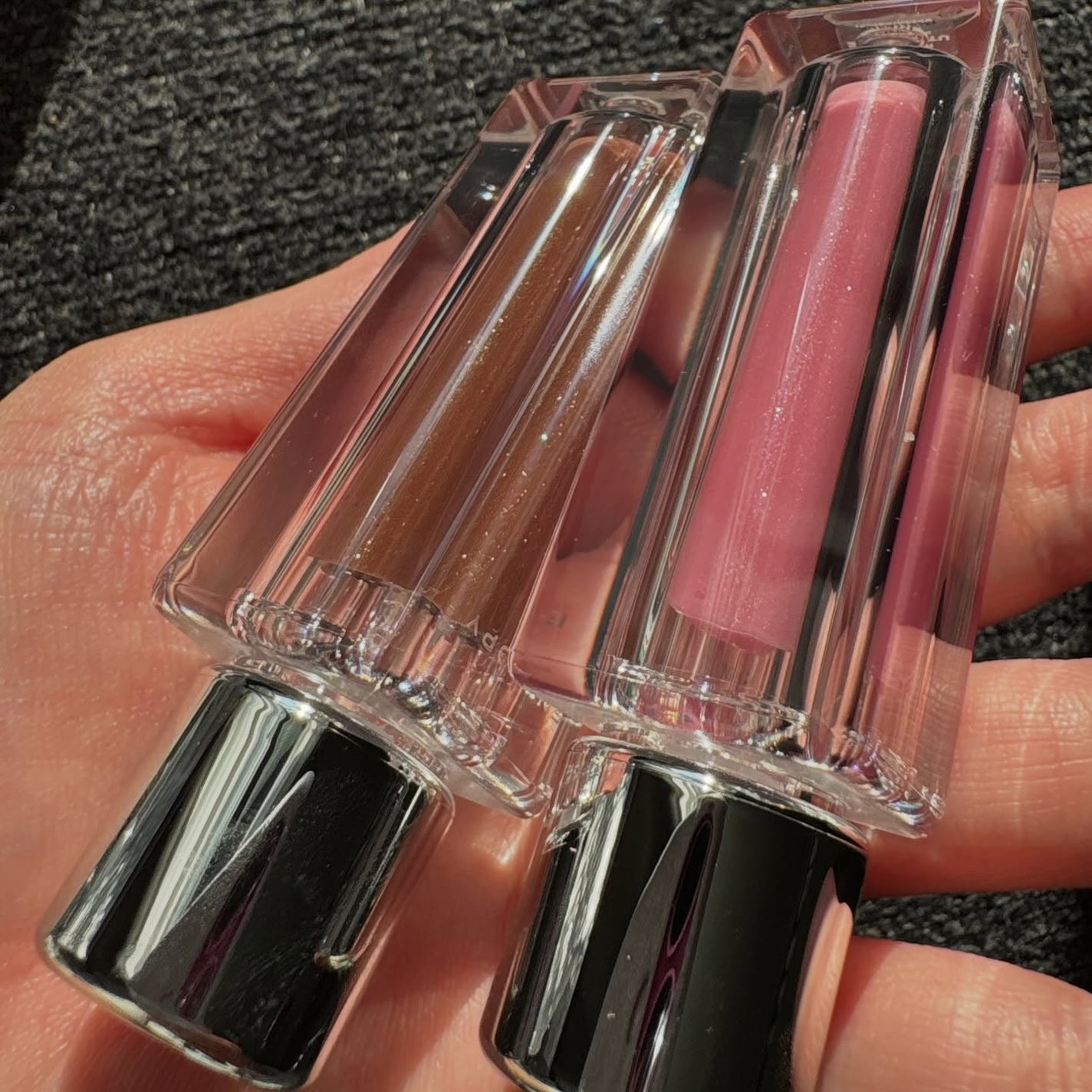 チュールグロス/ENTROPY/リップグロスを使ったクチコミ(2枚目)