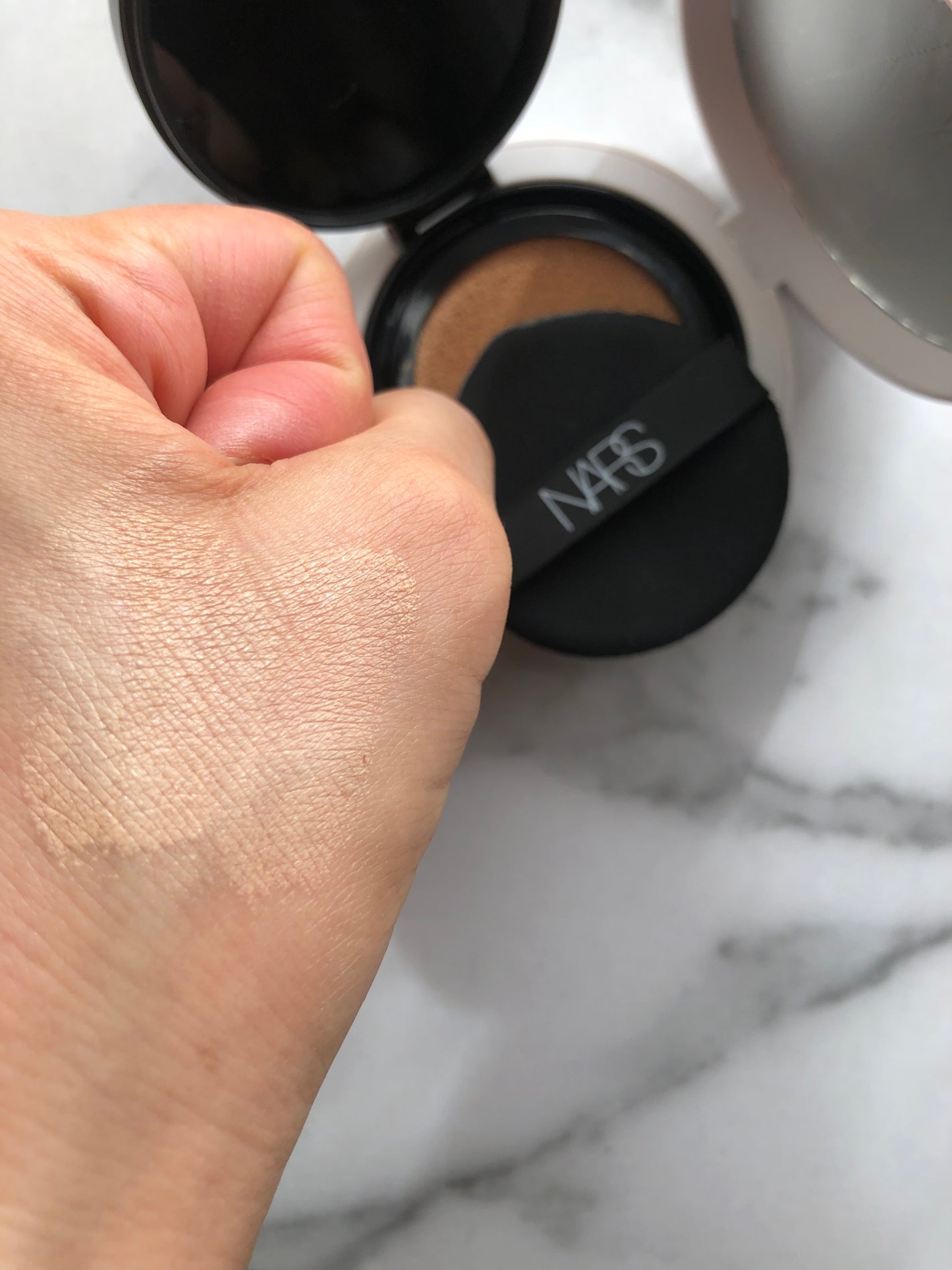 NARS ライトリフレクティング セラムクッション ファンデーション/NARS/クッションファンデーションを使ったクチコミ(3枚目)