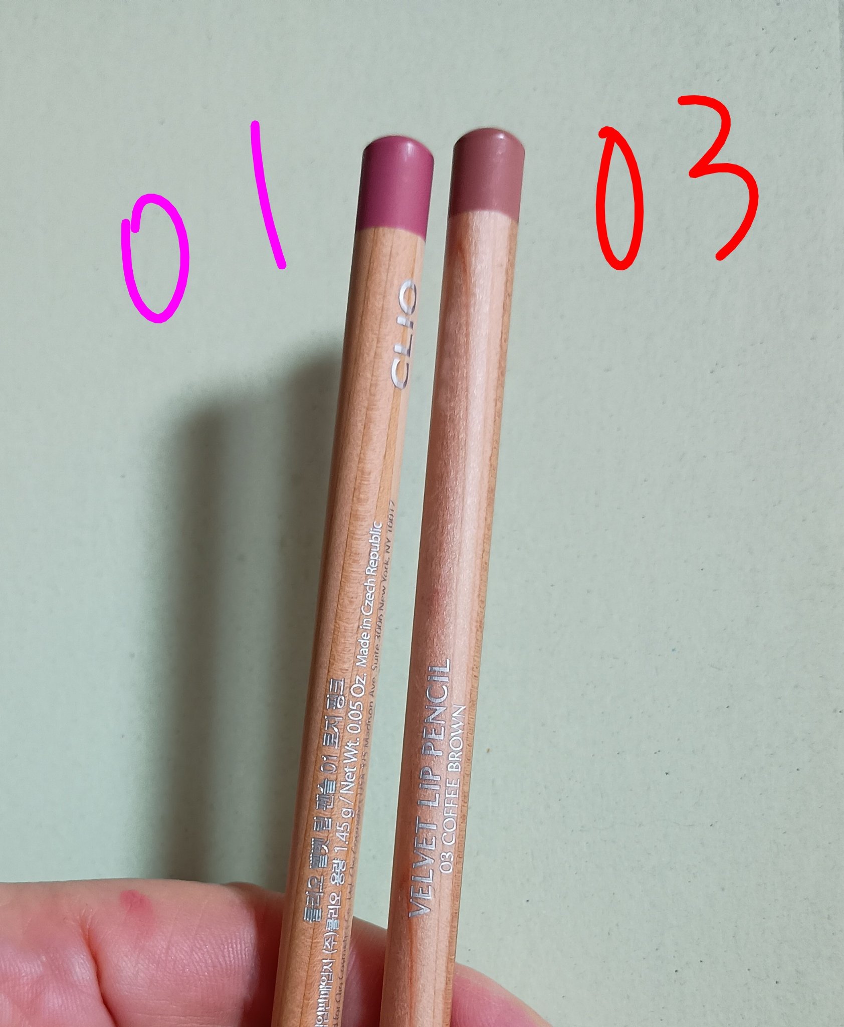 ベルベットリップペンシル 001 ロージーピンク/CLIO/リップライナーを使ったクチコミ（1枚目）