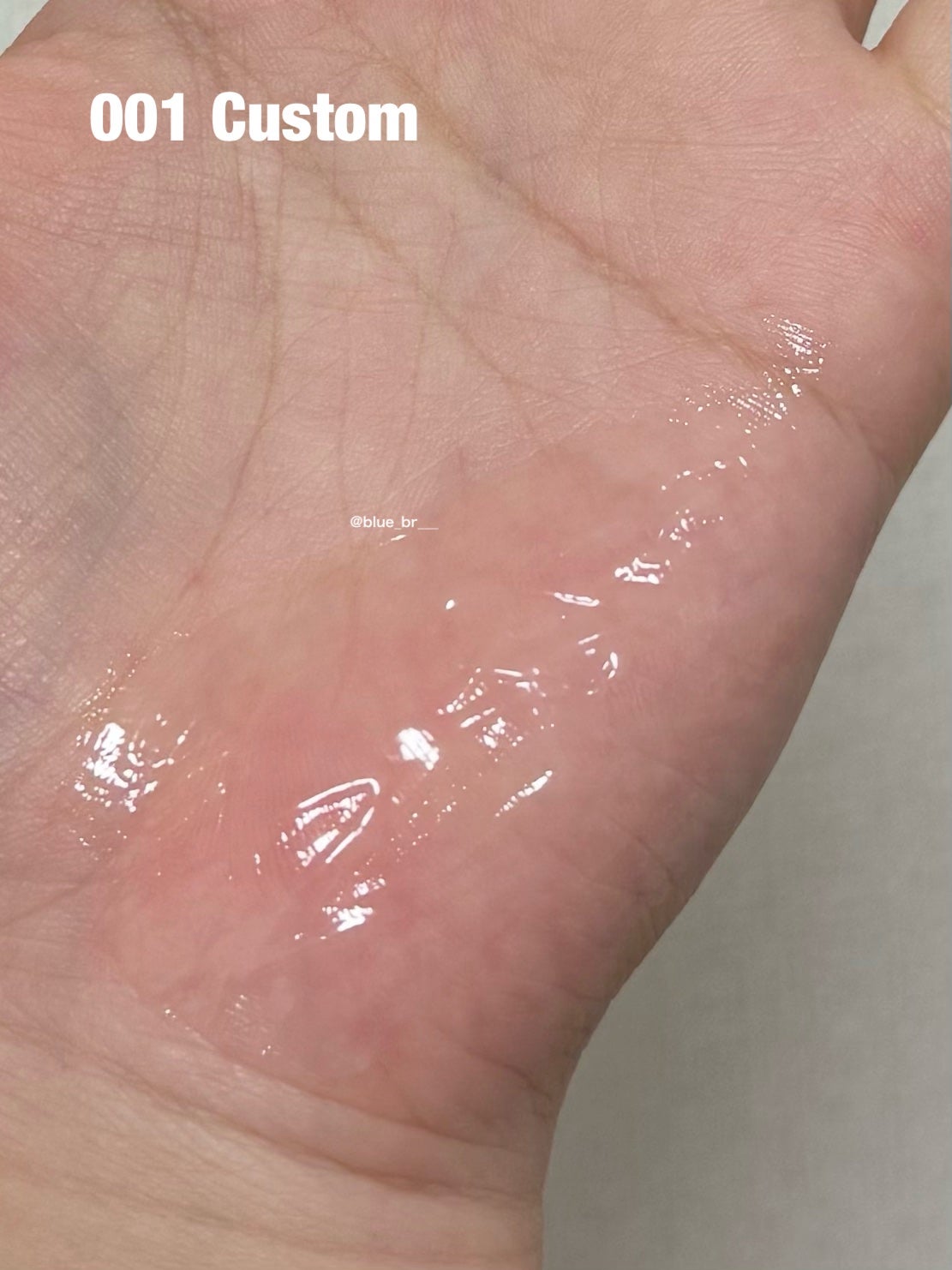 アンフレームドハイドロブロウティント/Oddtype/リップティントを使ったクチコミ(3枚目)