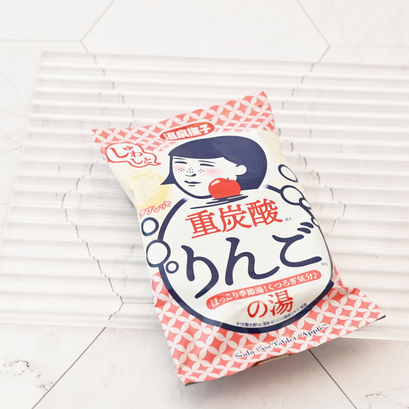 温泉撫子 重炭酸の湯 りんご/温泉撫子/炭酸系入浴剤を使ったクチコミ(1枚目)