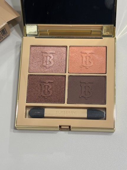 バーバリー アイ クアッド/Burberry Beauty/アイシャドウパレットを使ったクチコミ(1枚目)