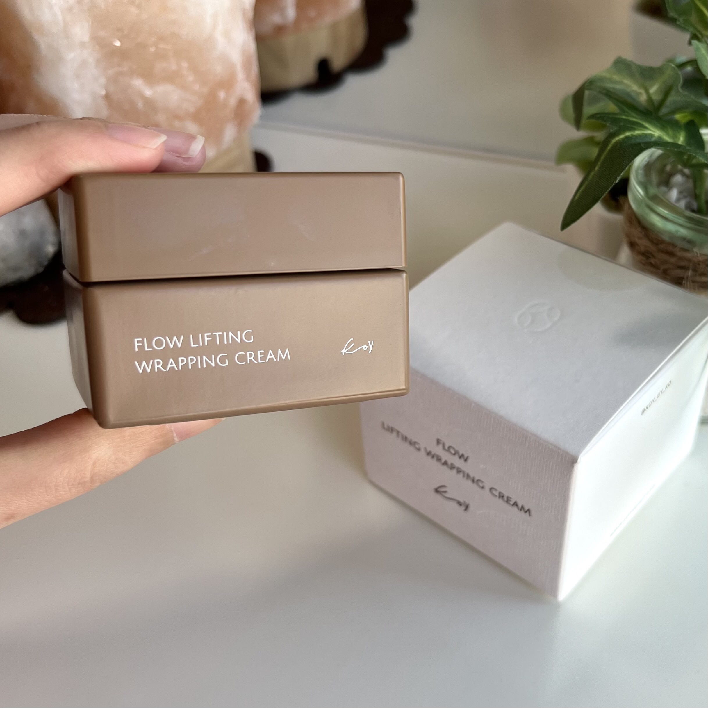 フローリフティングラッピングクリーム/koy/フェイスクリームを使ったクチコミ（1枚目）