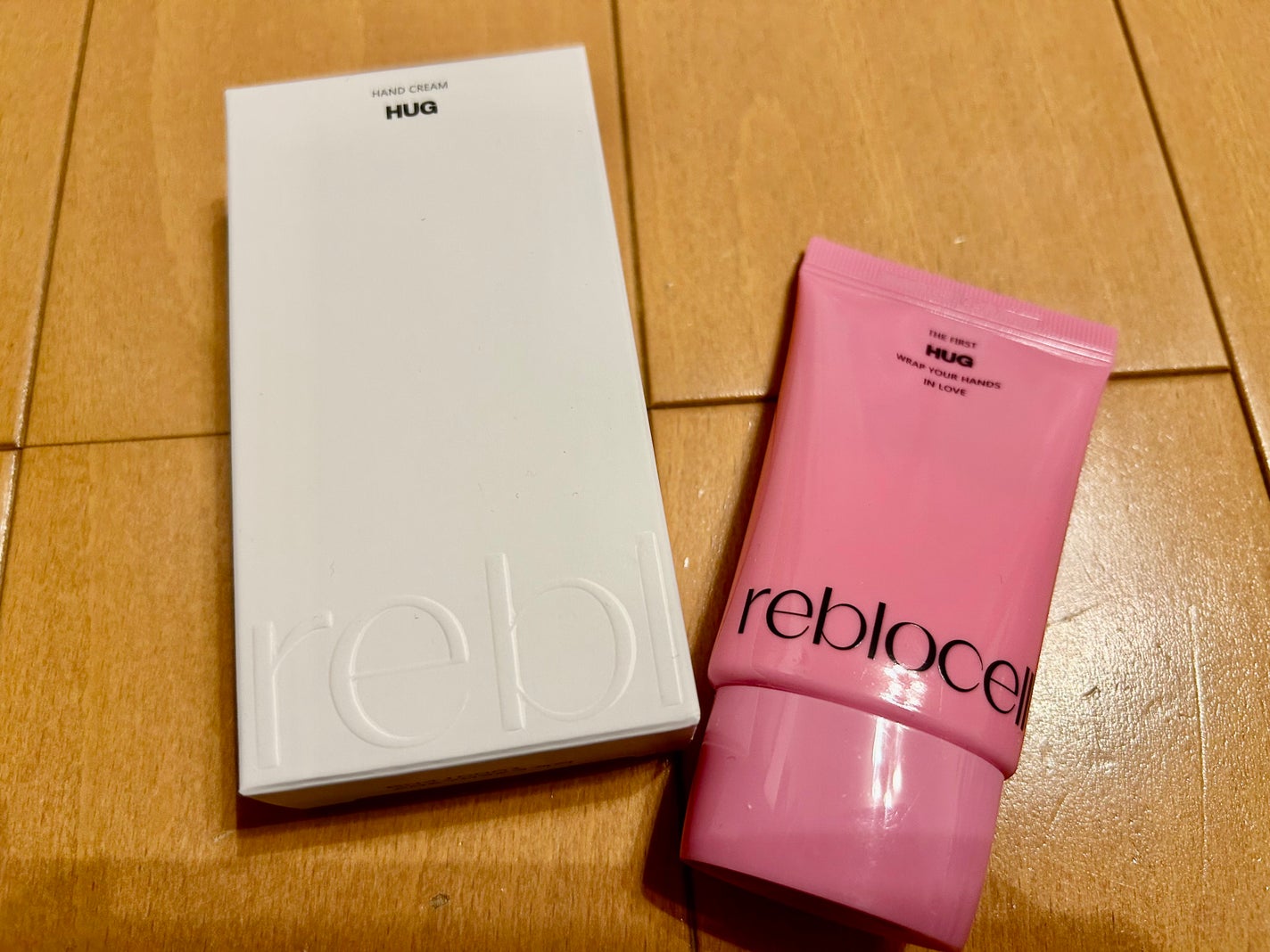 kouko on LIPS 「可愛いピンクのパケにつられて購入。何と表現したら良いのか分から..」(1枚目)