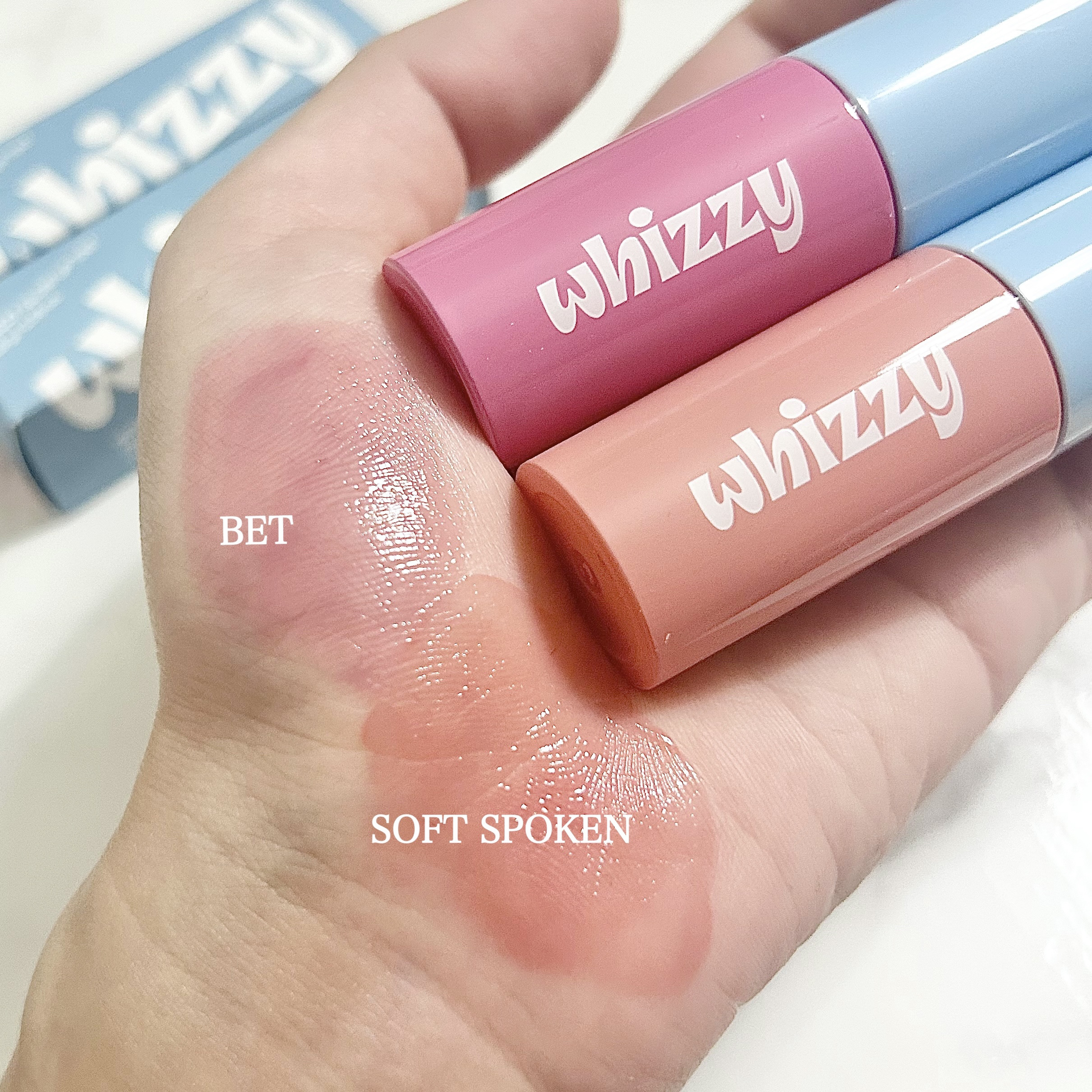 グローアップティント/WHIZZY/リップティントを使ったクチコミ（2枚目）