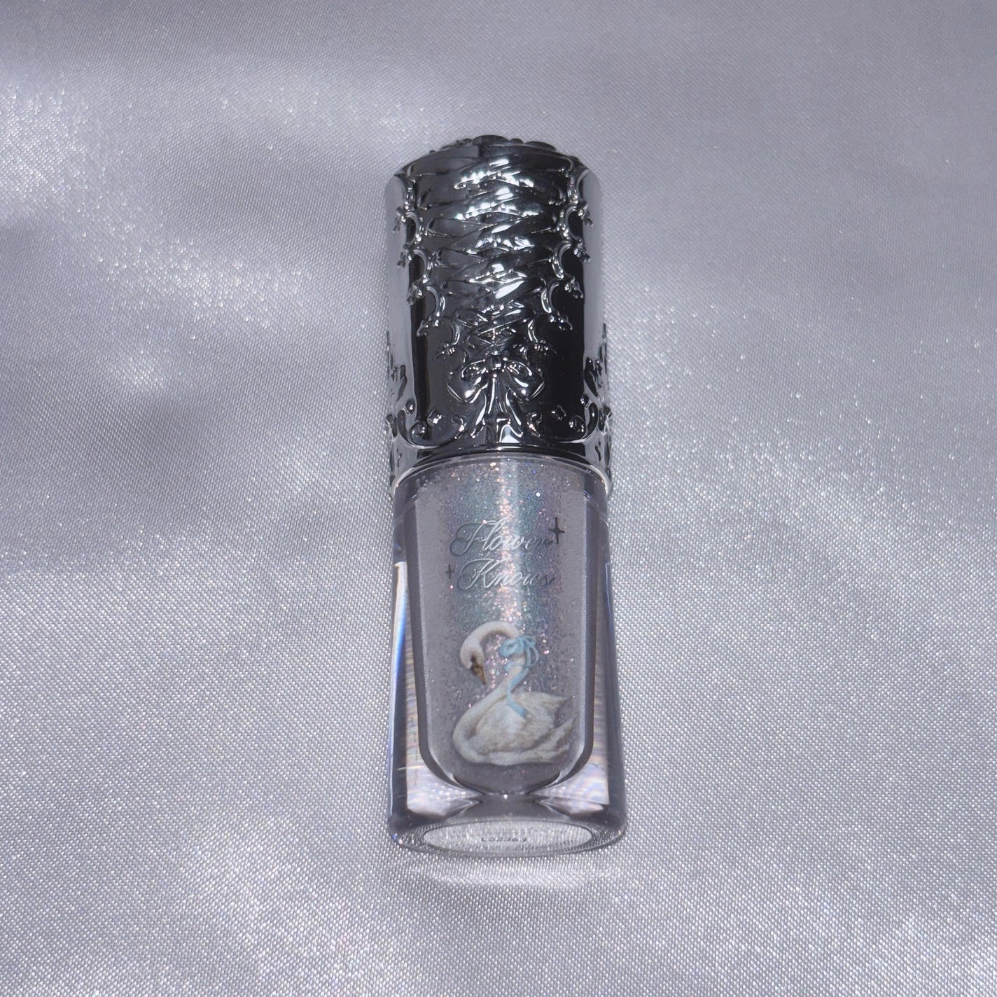 フラワーノーズ スワンバレエシリーズ リキッドアイシャドウ/FlowerKnows/リキッドアイシャドウを使ったクチコミ(3枚目)