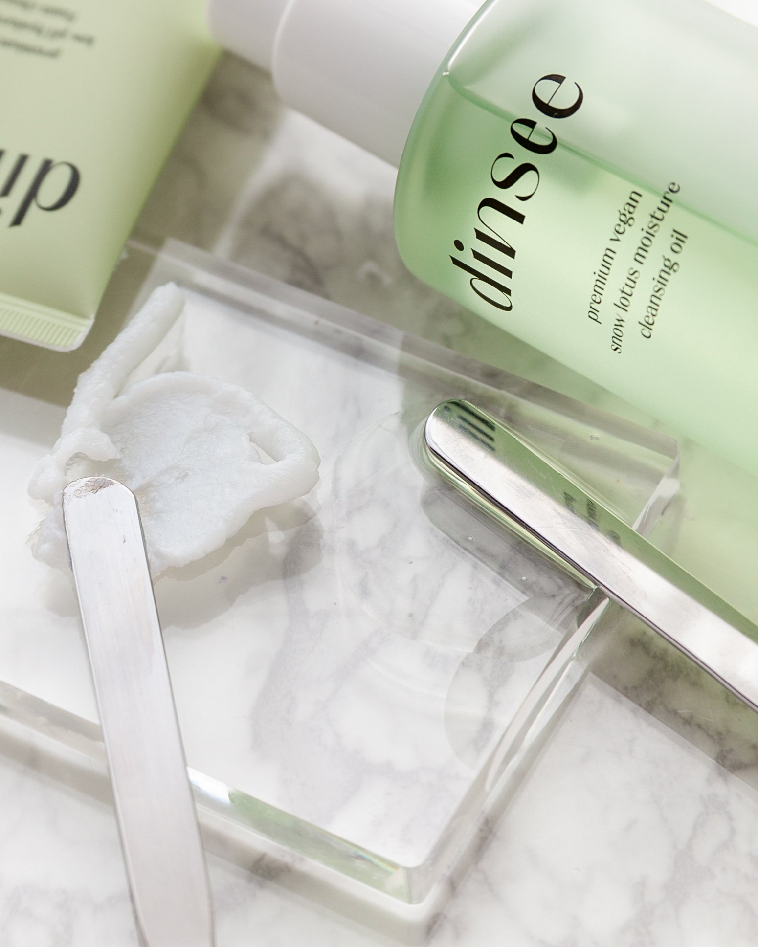 プレミ アムビーガン 弱酸性ヒアルロン酸フォームクレンザー/dinsee/クレンジングクリームを使ったクチコミ（3枚目）