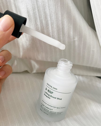 azuðãã©ãã on LIPS ã.ïŒ12æ1æ¥ãæ°çºå£²âŒïžéåœã§ã¯çºå£²çŽåŸã«å®å£²ïŒSISTER..ãïŒ2æç®ïŒ