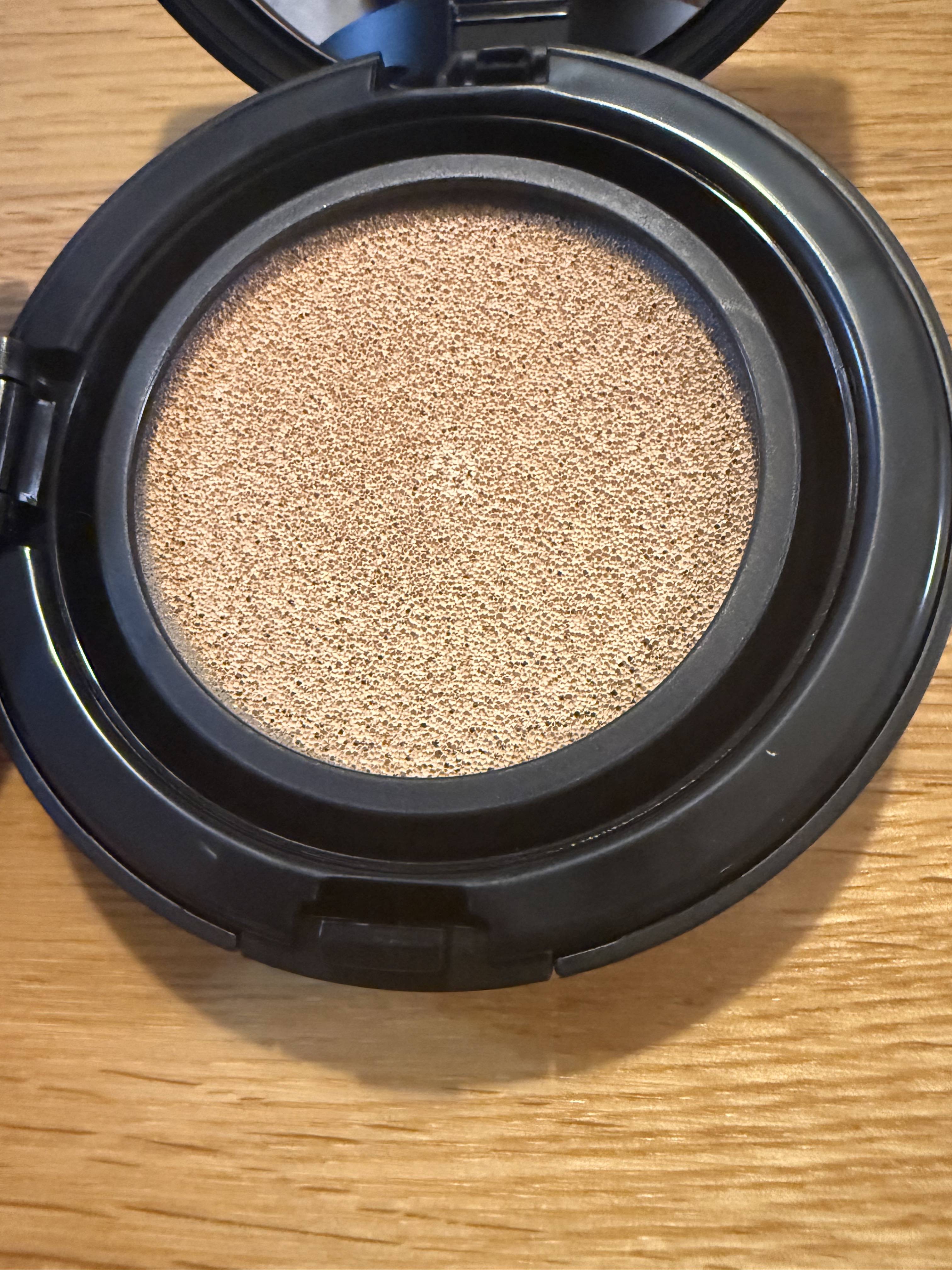 エッセンシャル スキン ヌーダー クッション/JUNG SAEM MOOL/クッションファンデーションを使ったクチコミ（2枚目）