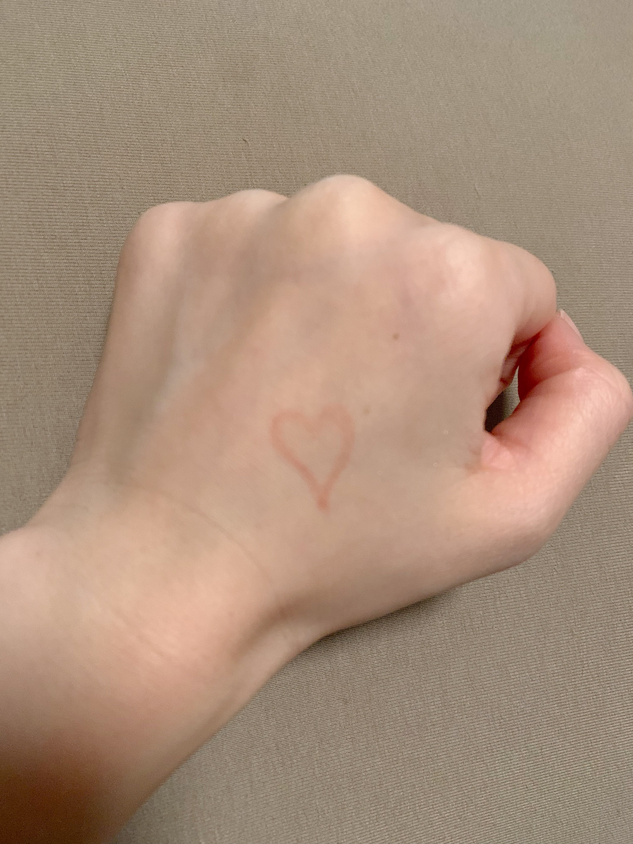 クリーミータッチライナー シアー/キャンメイク/ジェルアイライナーを使ったクチコミ（2枚目）