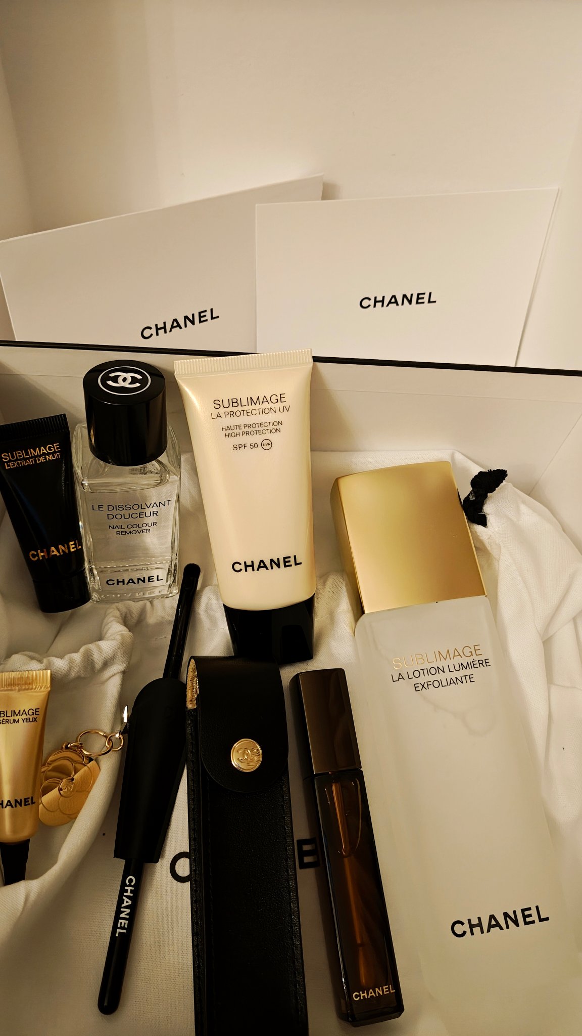 試してみた】サブリマージュ レクストレ ユイル レーヴル CHANELの