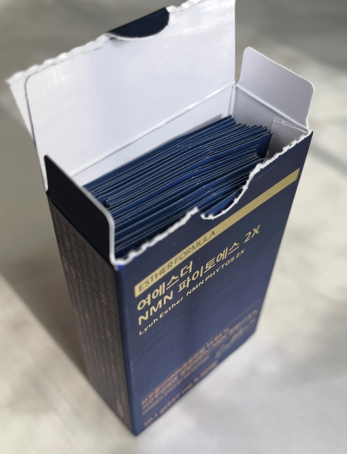 ヨエスター植物性NMNフィトエス2Xフィルム/ESTHER FORMULA/美容サプリメントを使ったクチコミ(3枚目)