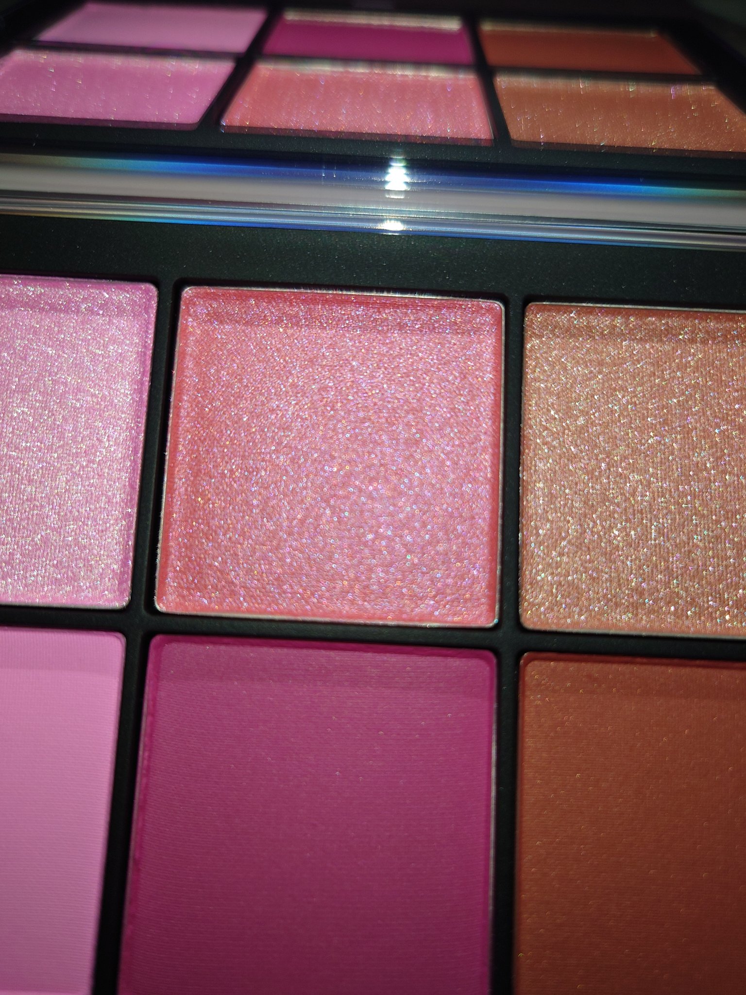 エシリアル オーラ ブラッシュパレット ニューレルム/NARS/パウダーチークを使ったクチコミ（3枚目）