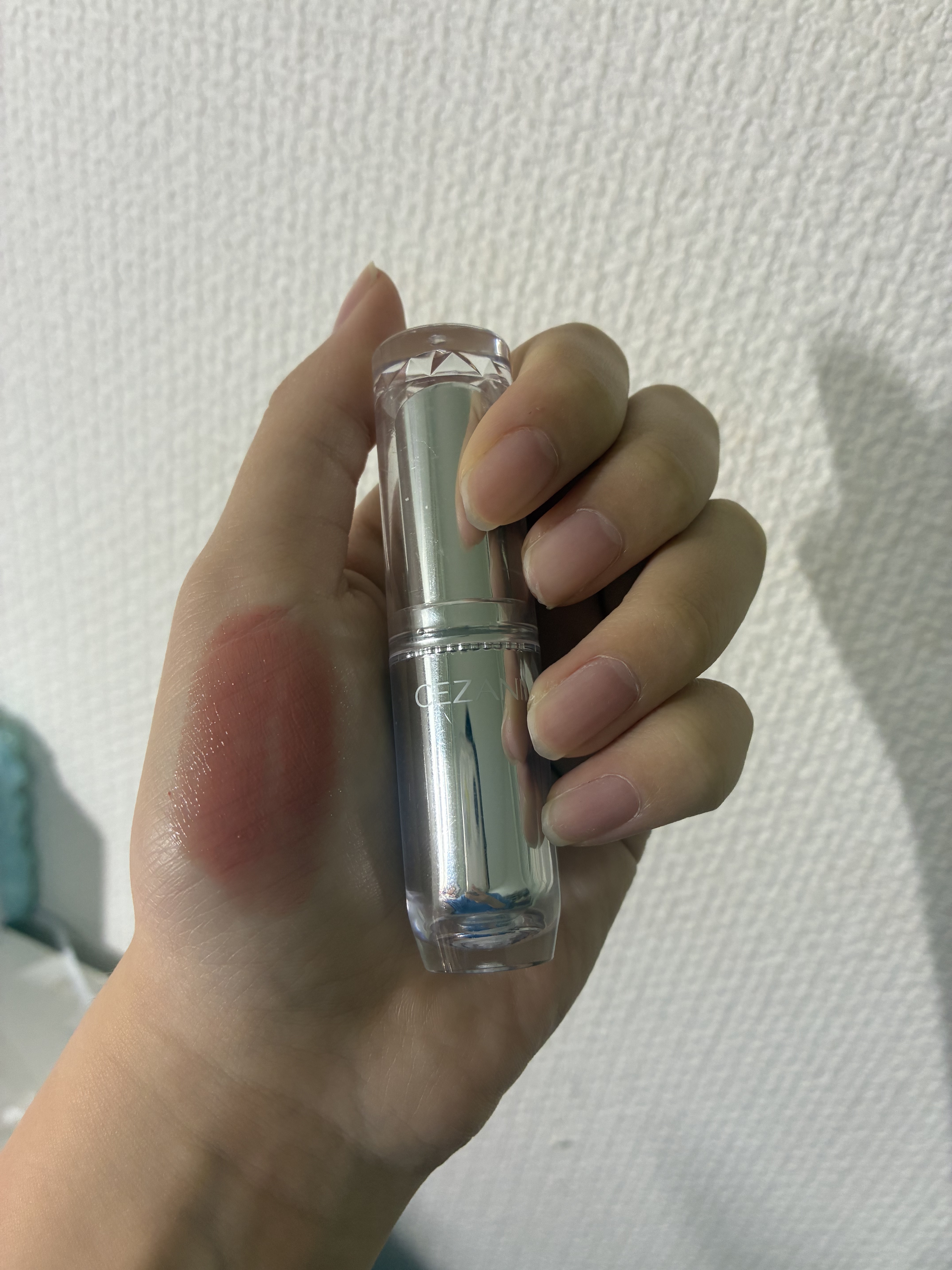 ラスティンググロスリップ/CEZANNE/口紅を使ったクチコミ（2枚目）