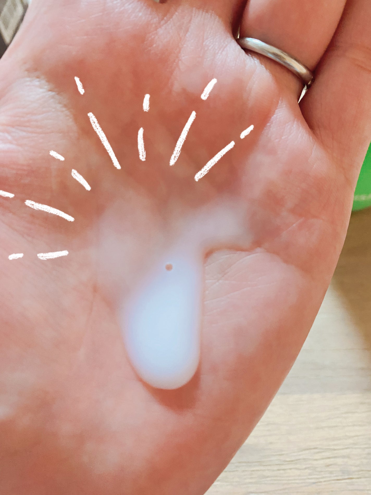 グリーンティー セラミド ミルク エッセンストナー/innisfree/化粧水を使ったクチコミ(3枚目)