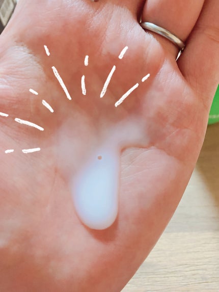 グリーンティー セラミド ミルク エッセンストナー/innisfree/化粧水を使ったクチコミ(3枚目)