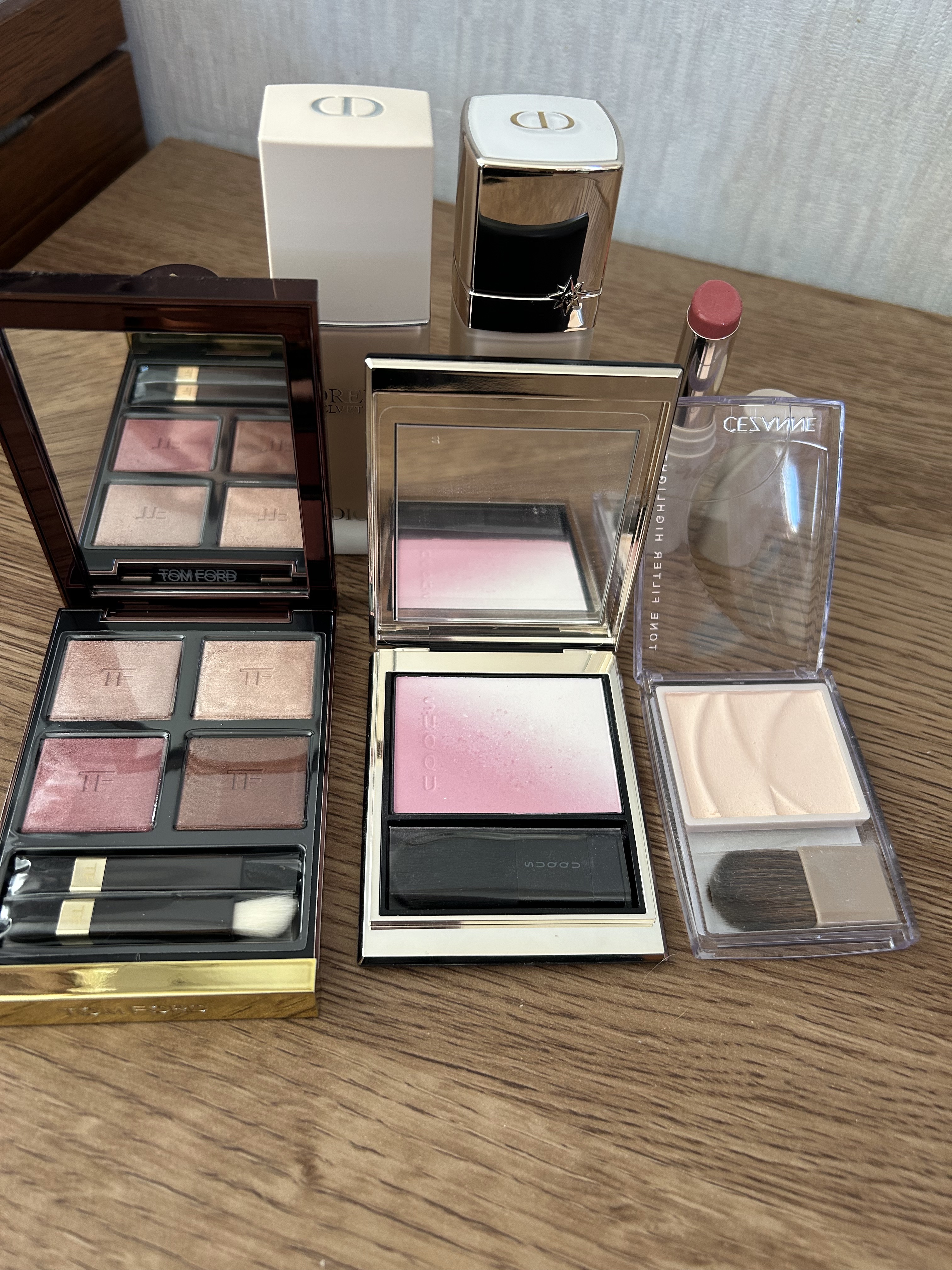 プレステージ ホワイト ル プロテクター ＵＶ ミネラル BB/Dior/BBクリームを使ったクチコミ（2枚目）