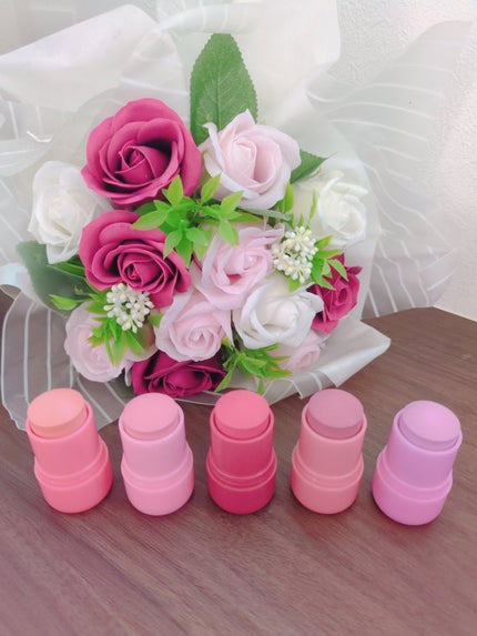 ゼリーメルティンググリッタートッパー/ネイチャーリパブリック/チークを使ったクチコミ(6枚目)