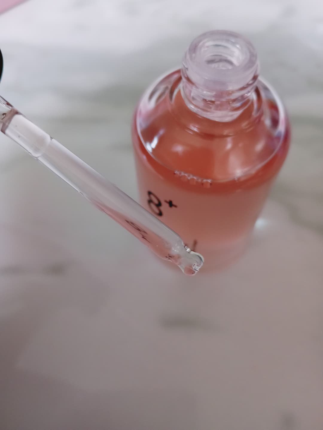 8+ブルーミングヘアオイル　ナチュラルフローラルの香り/BnD/ヘアオイルを使ったクチコミ（2枚目）